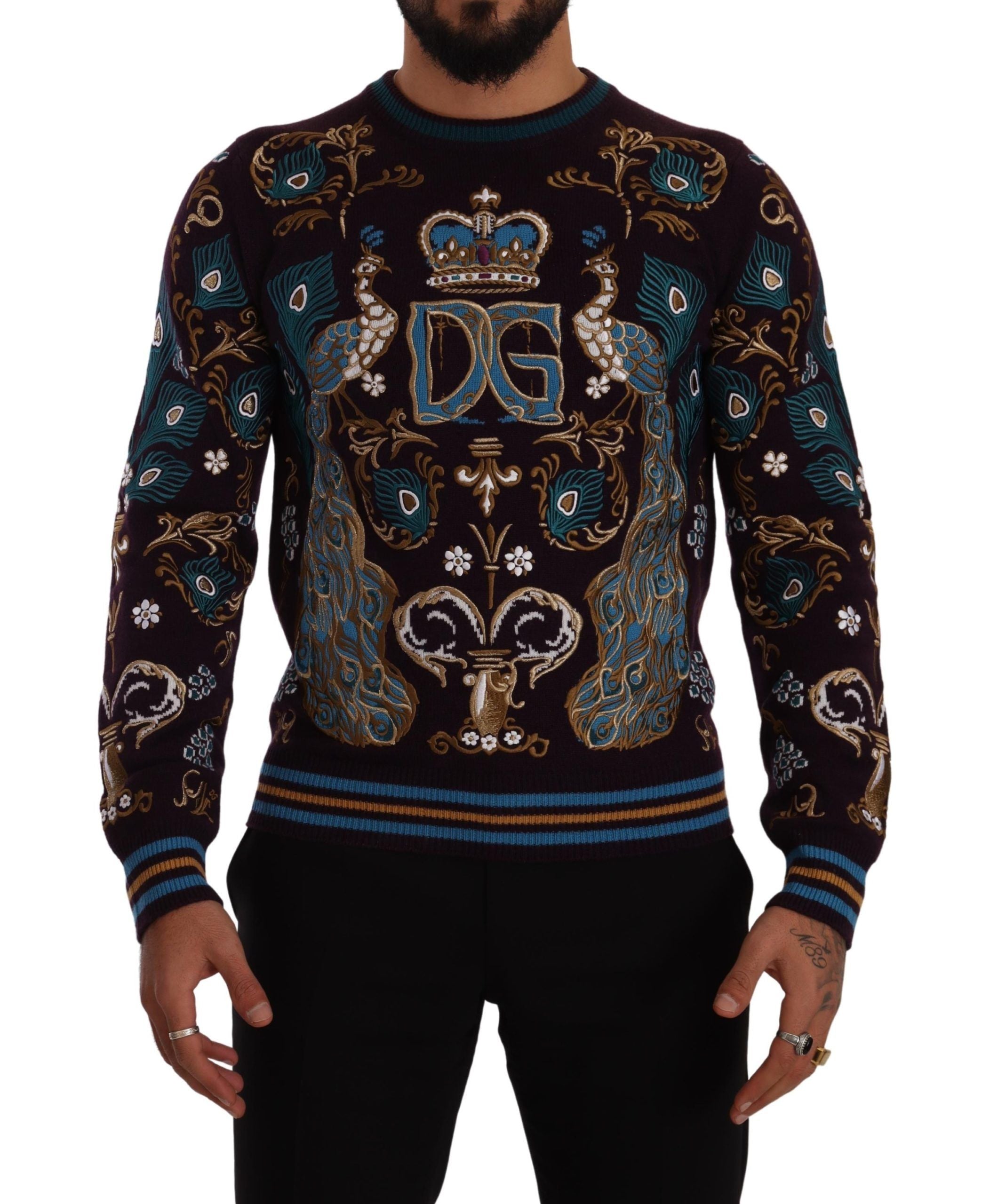 Dolce &amp; Gabbana елегантен кашмирен пуловер с деколте от Бордо