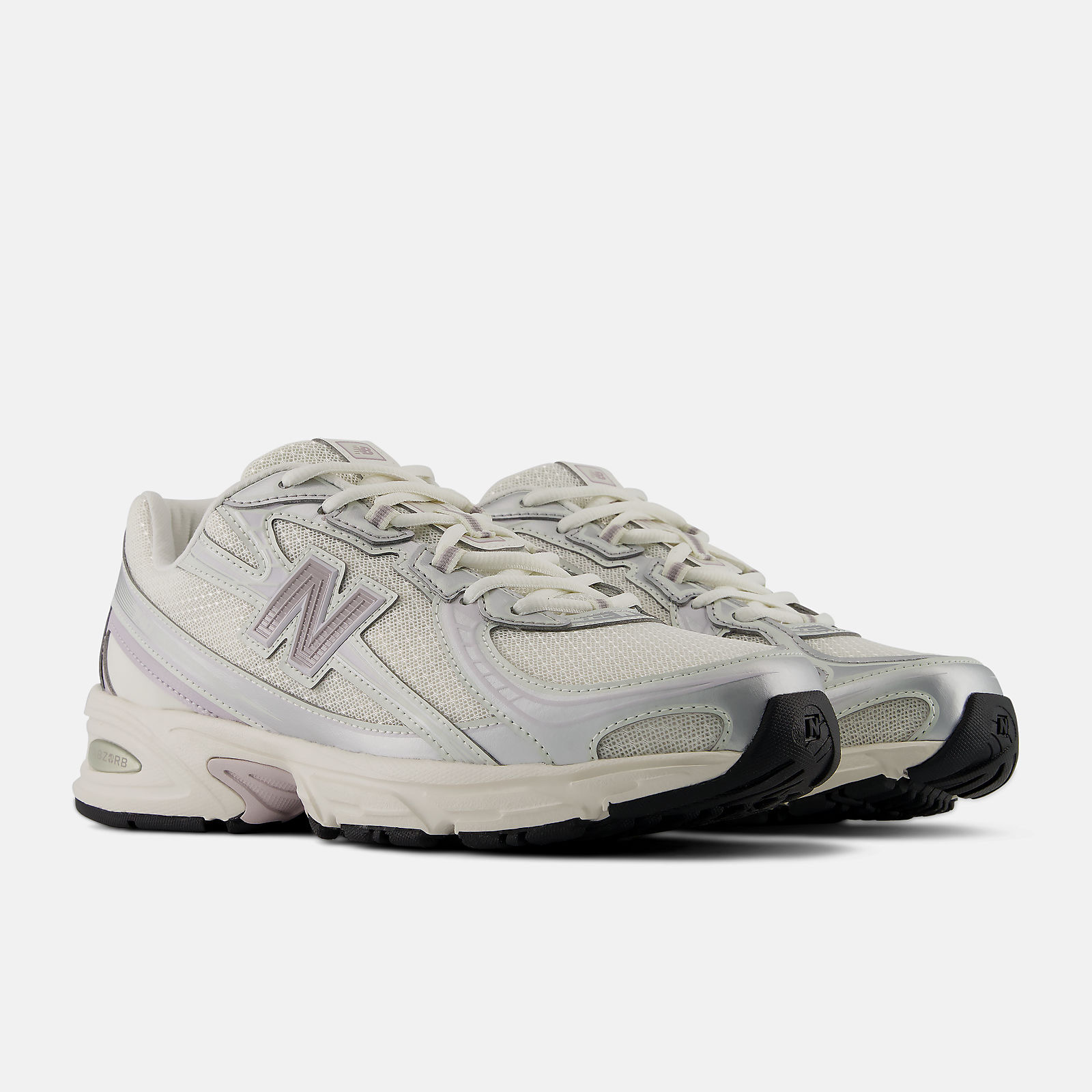 Дамски маратонки New Balance 740 Women Sneakers U7402F3 Lateral View