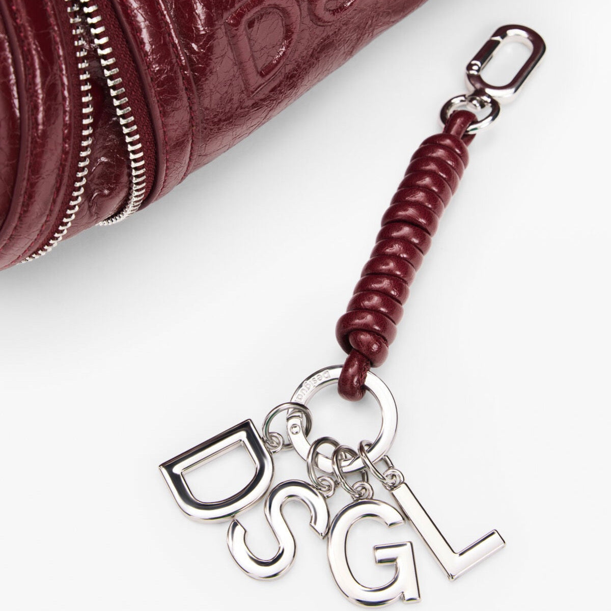 Дамска чанта Desigual women’s crossbody bag 26WAXPA2 3032 Close-up 