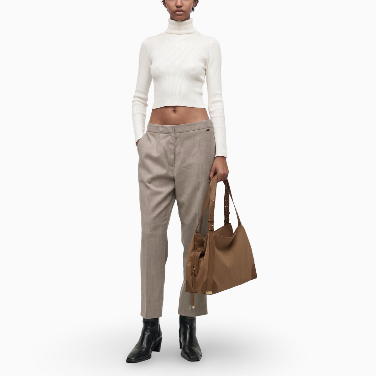 Дамска чанта Armani Exchange Women Shopping Bag XW002603 AF22666 U6186 Model View