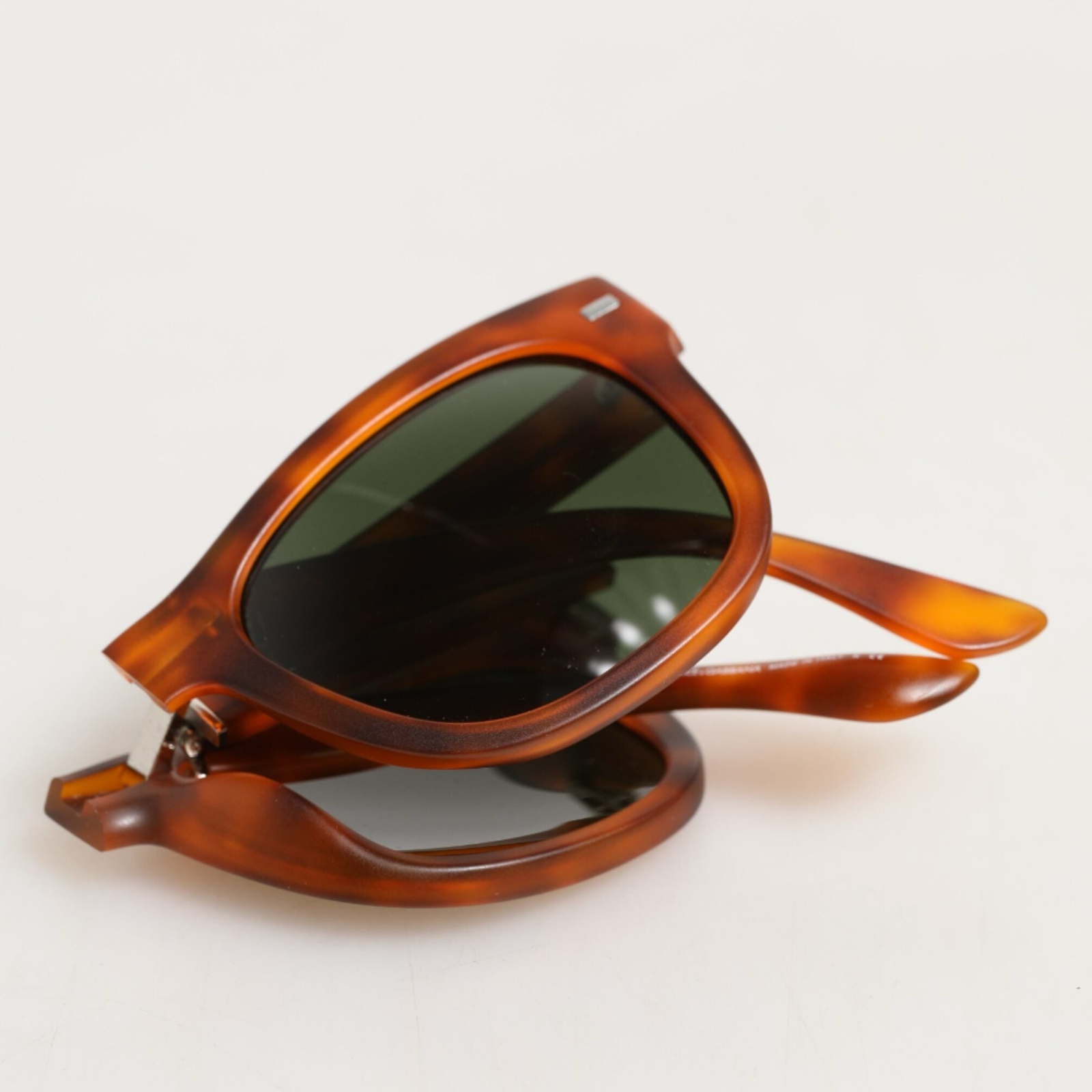 Dolce & Gabbana Havana Full Rim Round Lenses Foldable Sunglasses DG6089 Close-Up