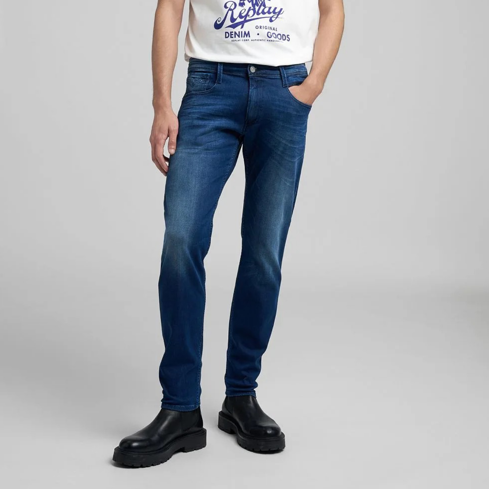 Мъжки дънки Replay Men Jeans M914.000.41A 783 Front View