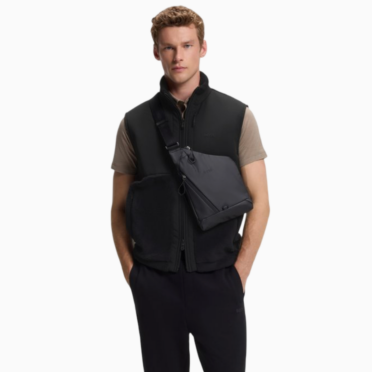 Мъжка чанта Boss Men Waist Bag 50558377 001 Model View