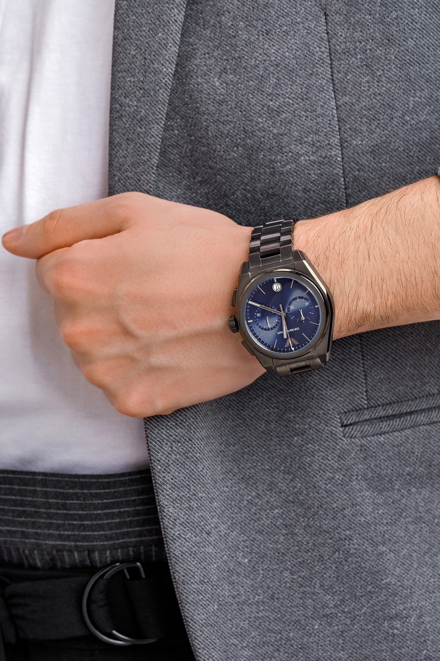 Мъжки часовник Emporio Armani Men’s watch Emporio Armani Chrono AR11561 lifestyle view