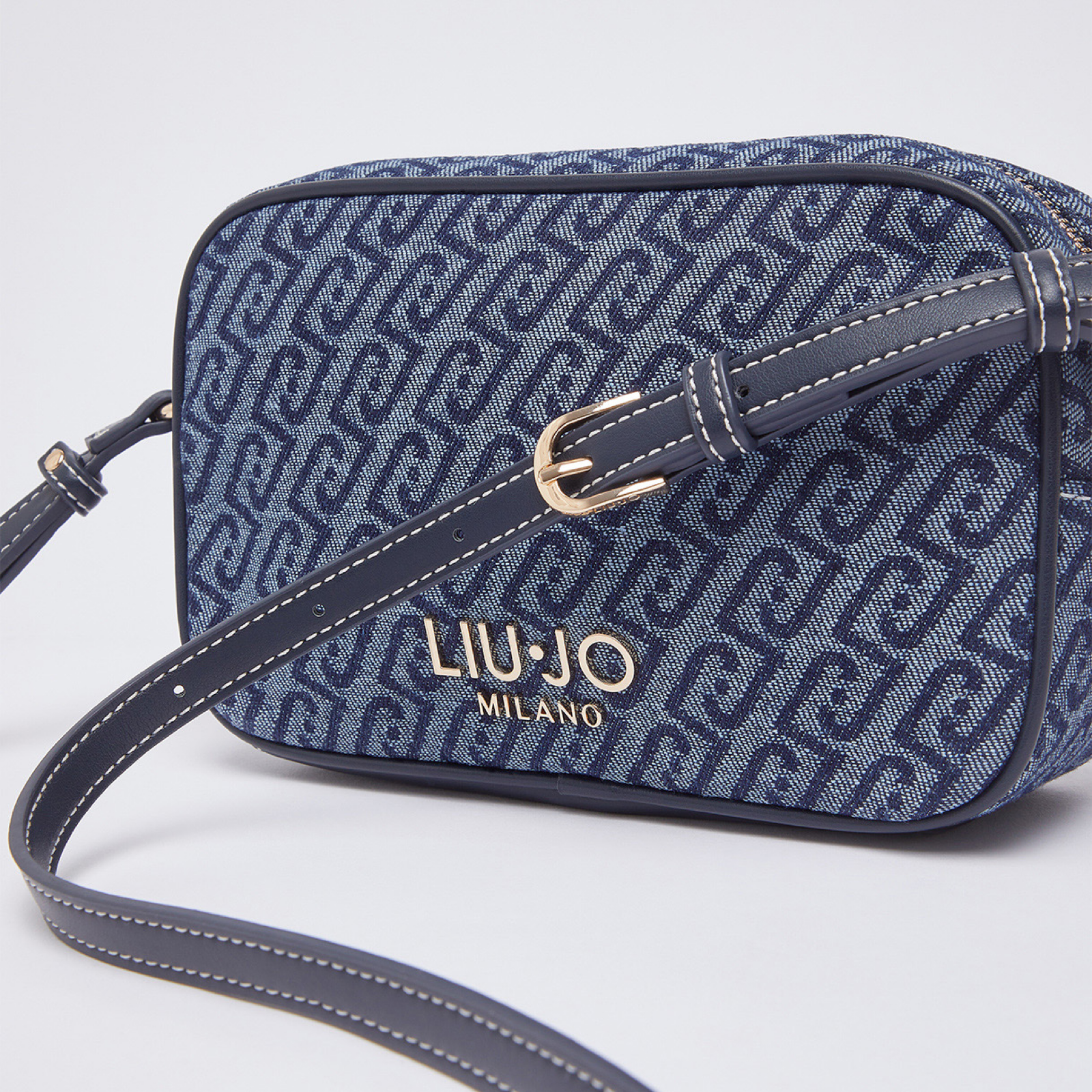 Дамска чанта Liu Jo Women Denim Crossbody Bag AA6137 T379A 94024 Close-Up
