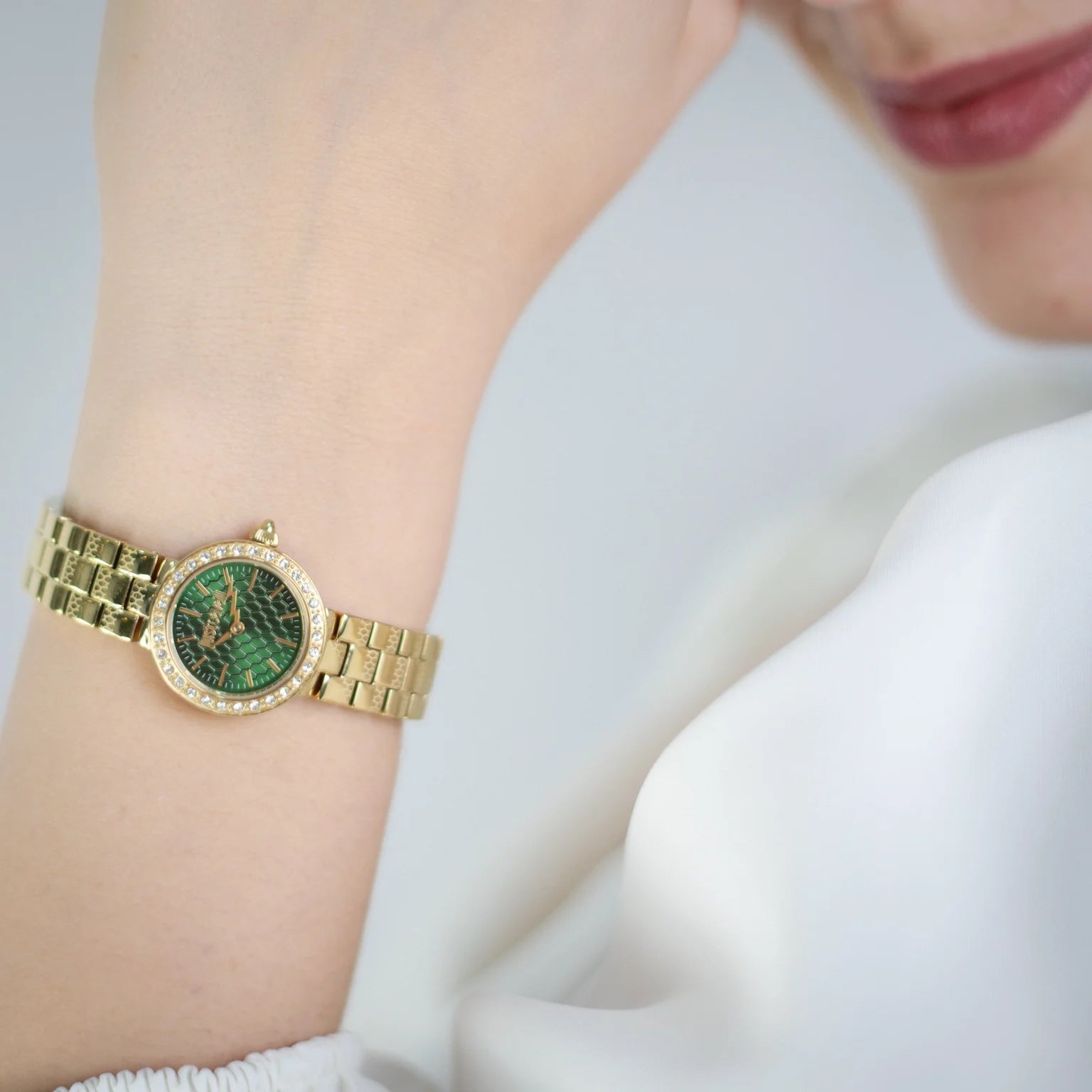 Дамски часовник Women’s watch Just Cavalli Glam Chic Serenita Mini JC1L362M0065 Yellow Gold Green