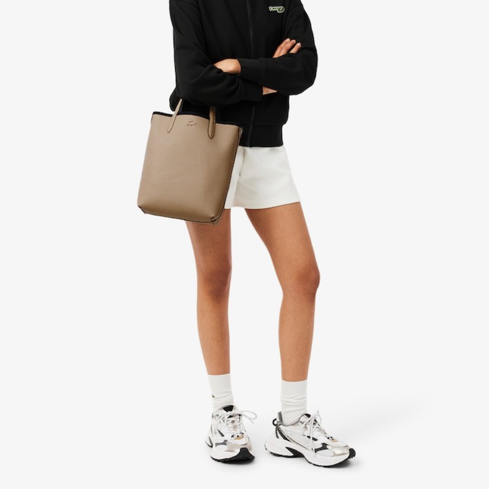 Дамска вертикална чанта Lacoste Vertical Reversible Tote Bag Ana NF2142AA Hand View