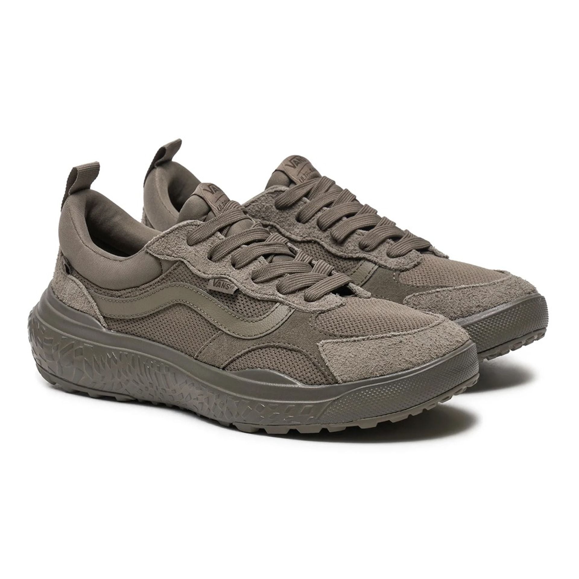 Мъжки кецове Men’s sneakers Vans
VN000CWE9JC1 VN9JC military green angled view
