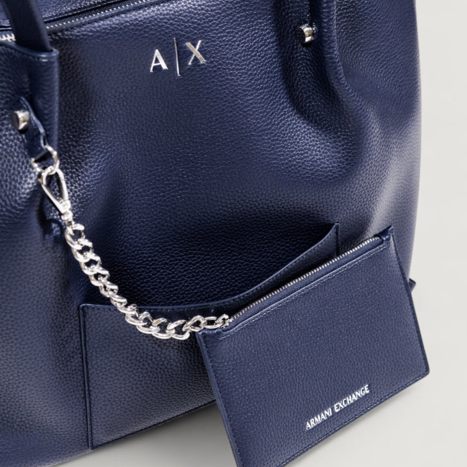 Дамска синя чанта Armani Exchange Women Shopper Bag XW001211 AF15625 UB102 Close-Up