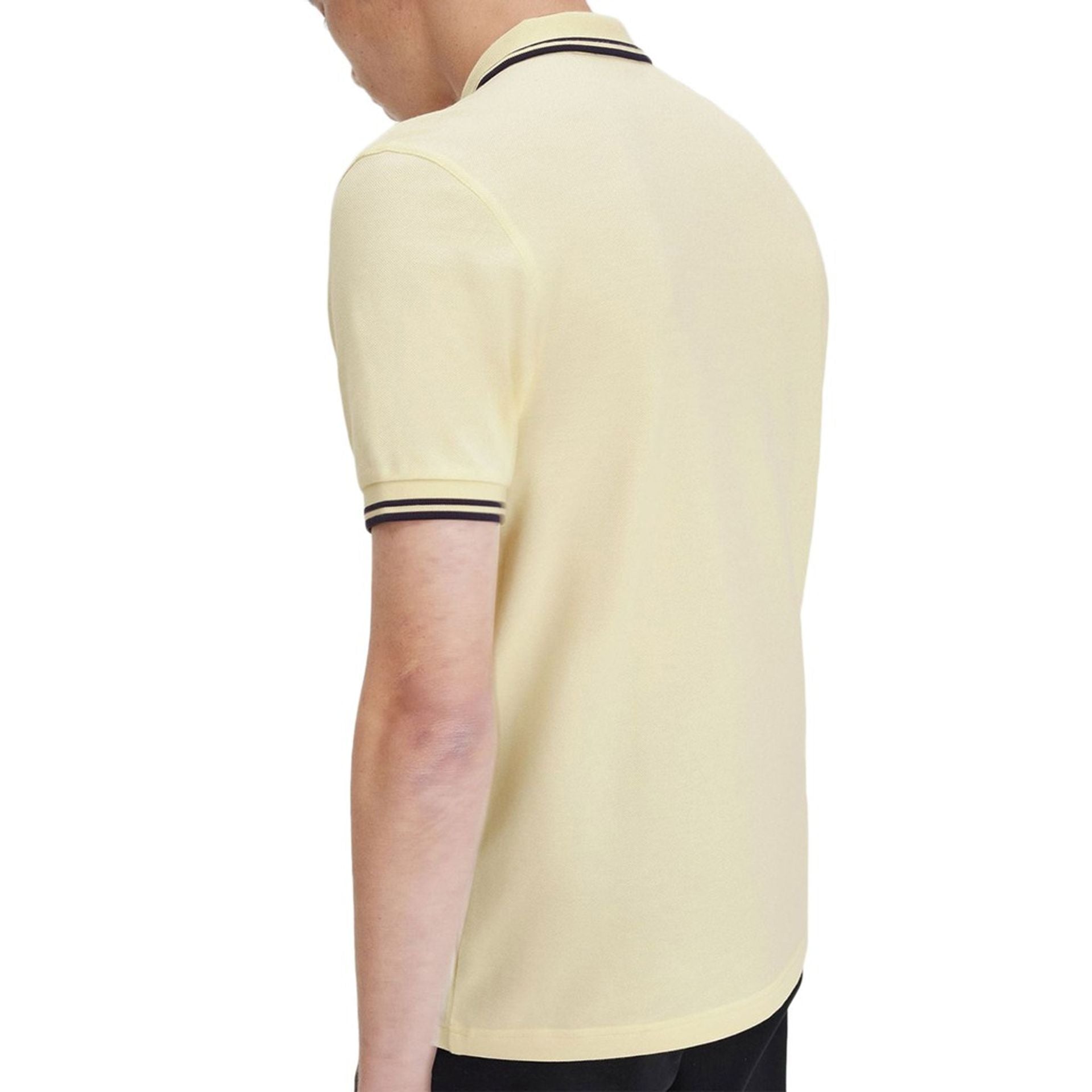 Мъжка поло тениска Men’s polo shirt Fred Perry M3600 U99 Yellow angled view