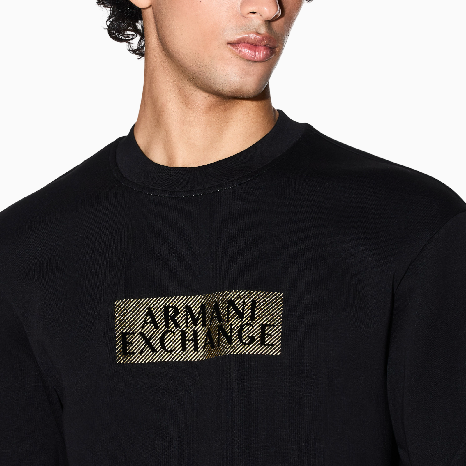 Мъжка блуза Armani Exchange Men Sweatshirt XM001892 AF10818 MC237 Close-Up