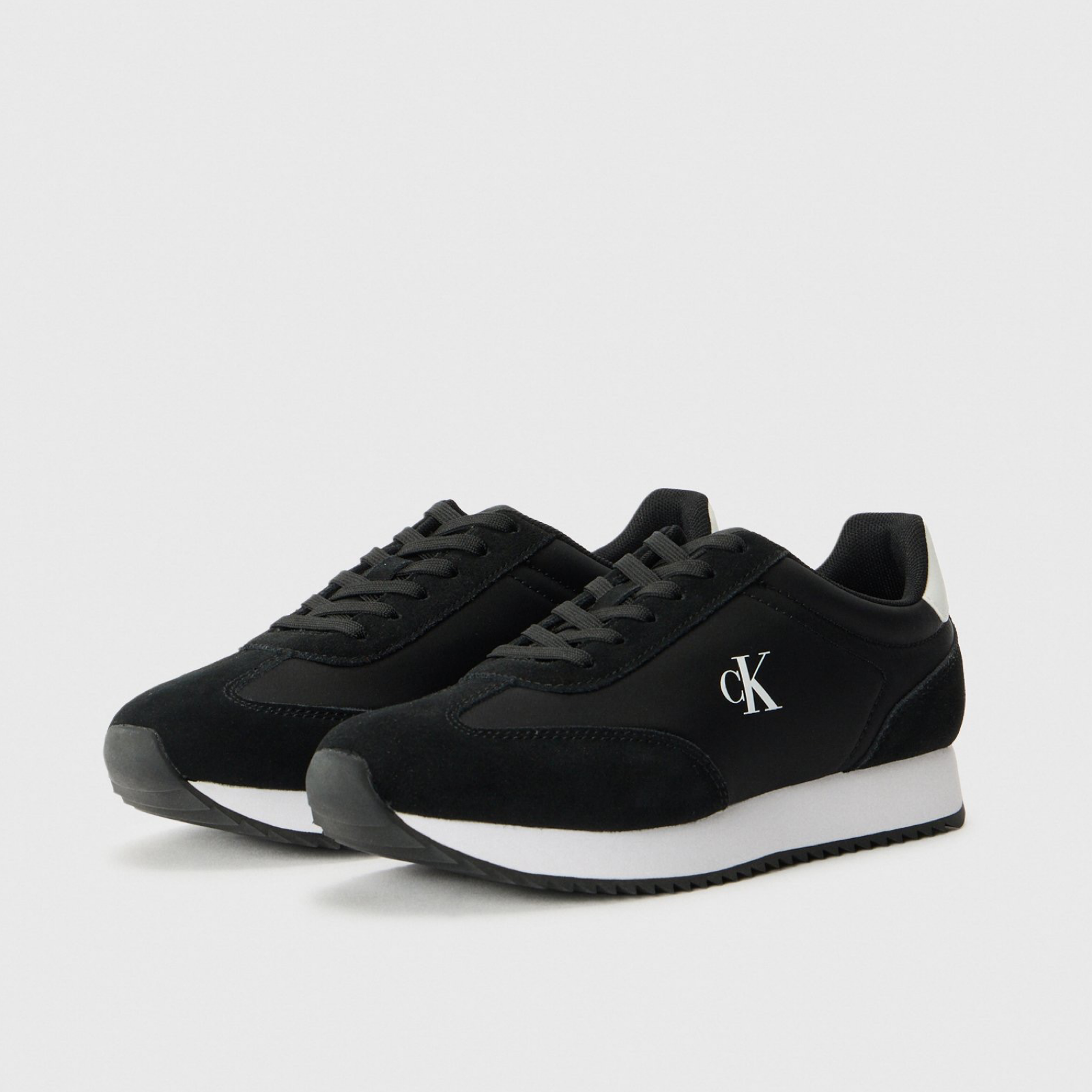 Дамски черни маратонки Calvin Klein Jeans YW0YW01828 Lateral View