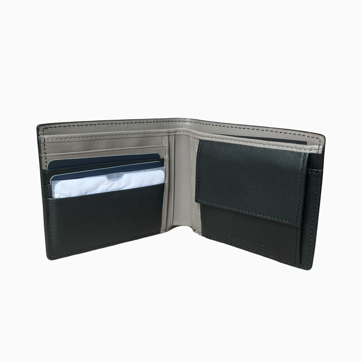 Tommy Hilfiger Men Wallet
