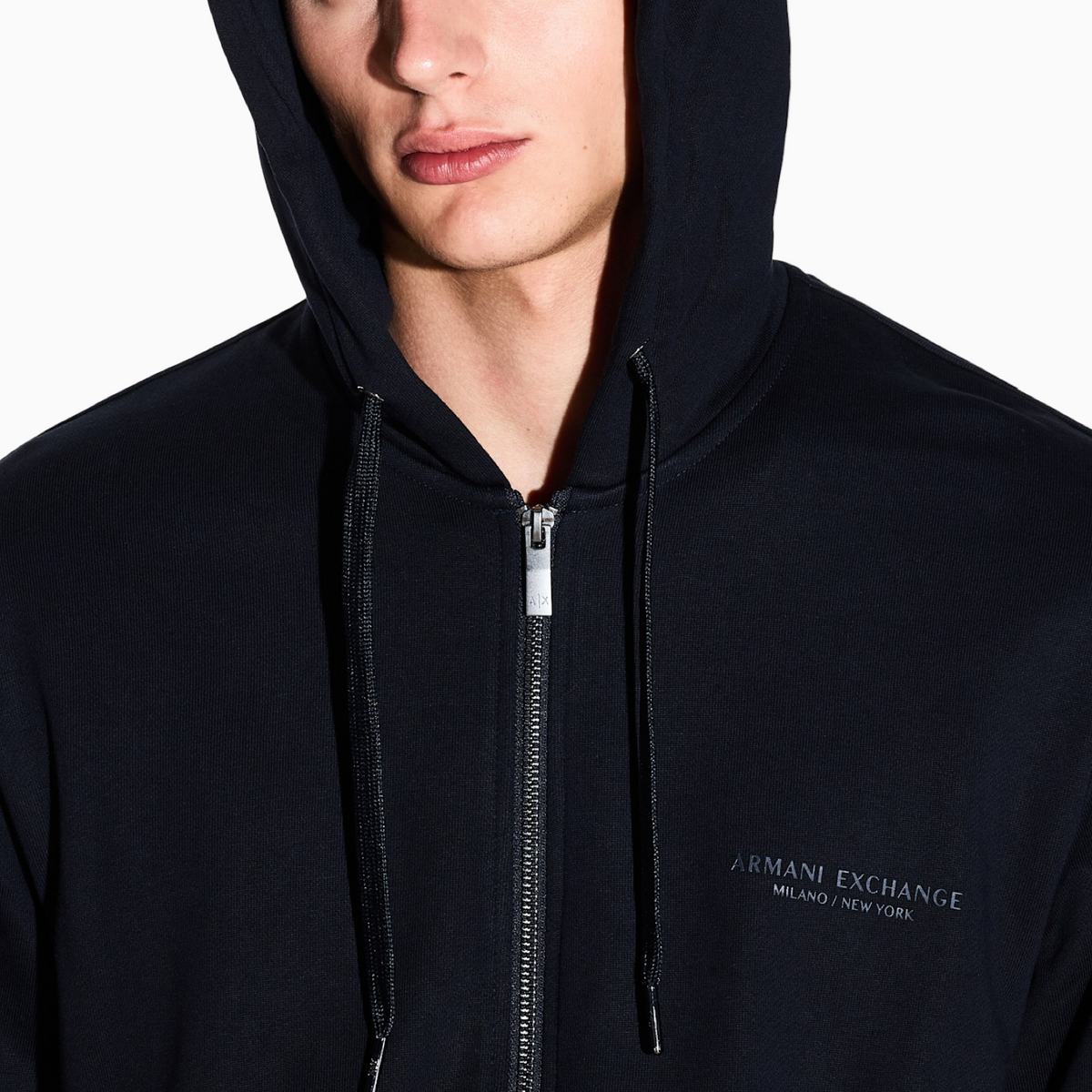 Мъжки суичър Armani Exchange Men Sweatshirt XM001293 AF20934 UB101 Close-Up
