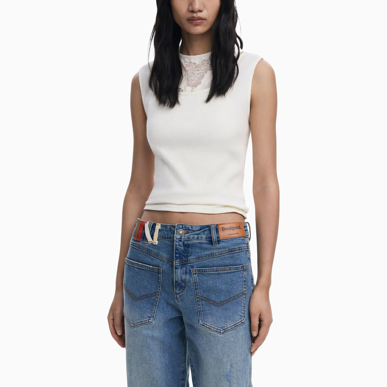 Дамски дънки Desigual Jeans 25WWDD01 Front View