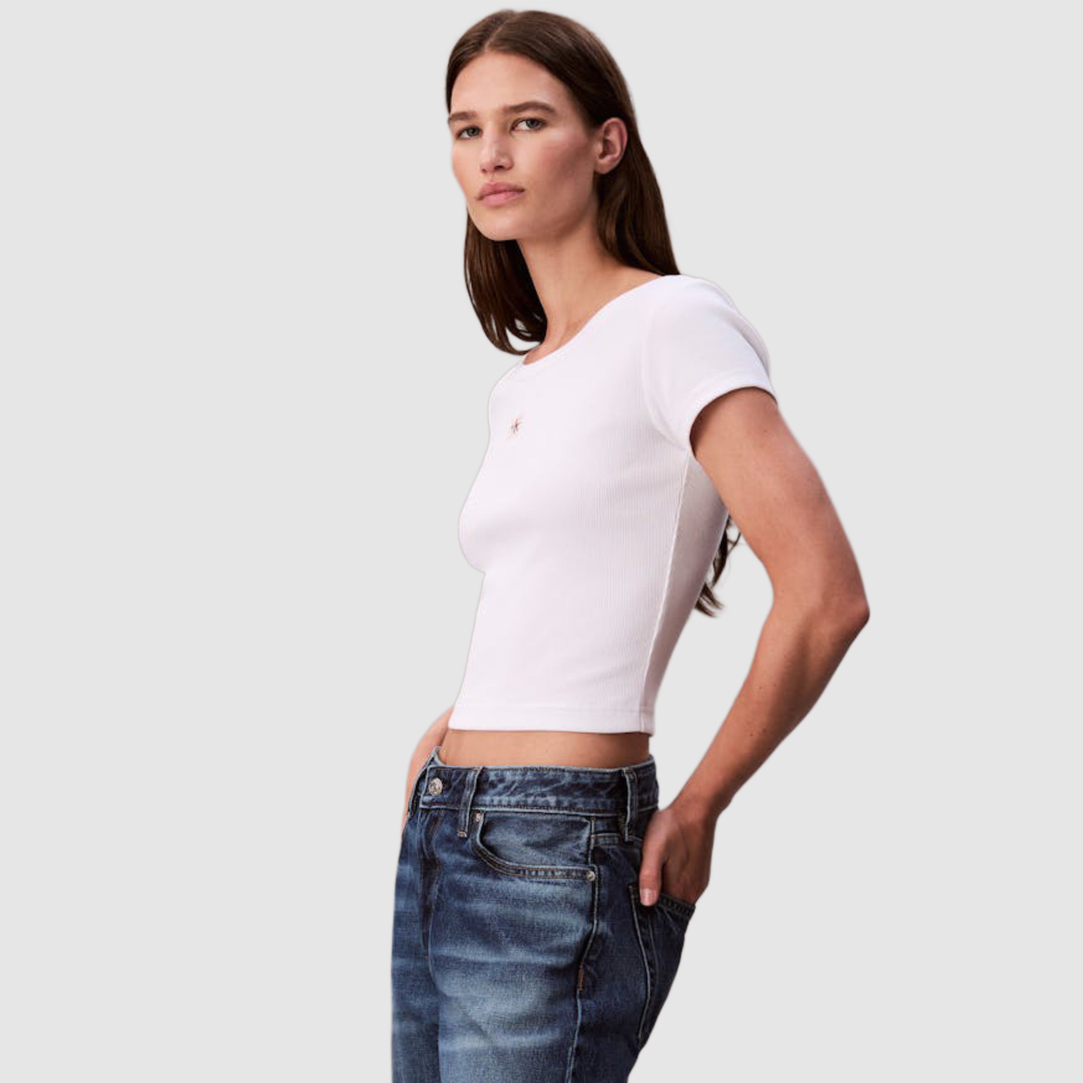 Дамска тениска Calvin Klein women’s T-shirt LV047C200G YAA Side view 