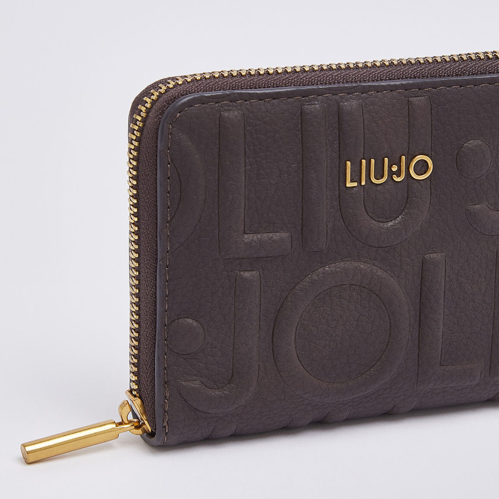 Дамско кафяво портмоне Liu Jo Women Wallet AF6156 E1139 91419 Close-Up