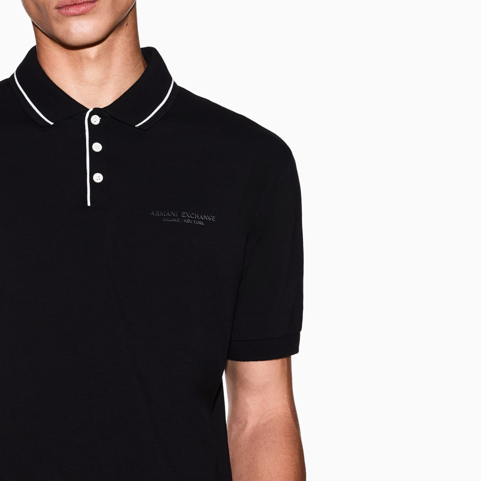 Мъжка черна поло тениска Armani Exchange Men Polo XM001557 AF10363 UC001 Close-Up