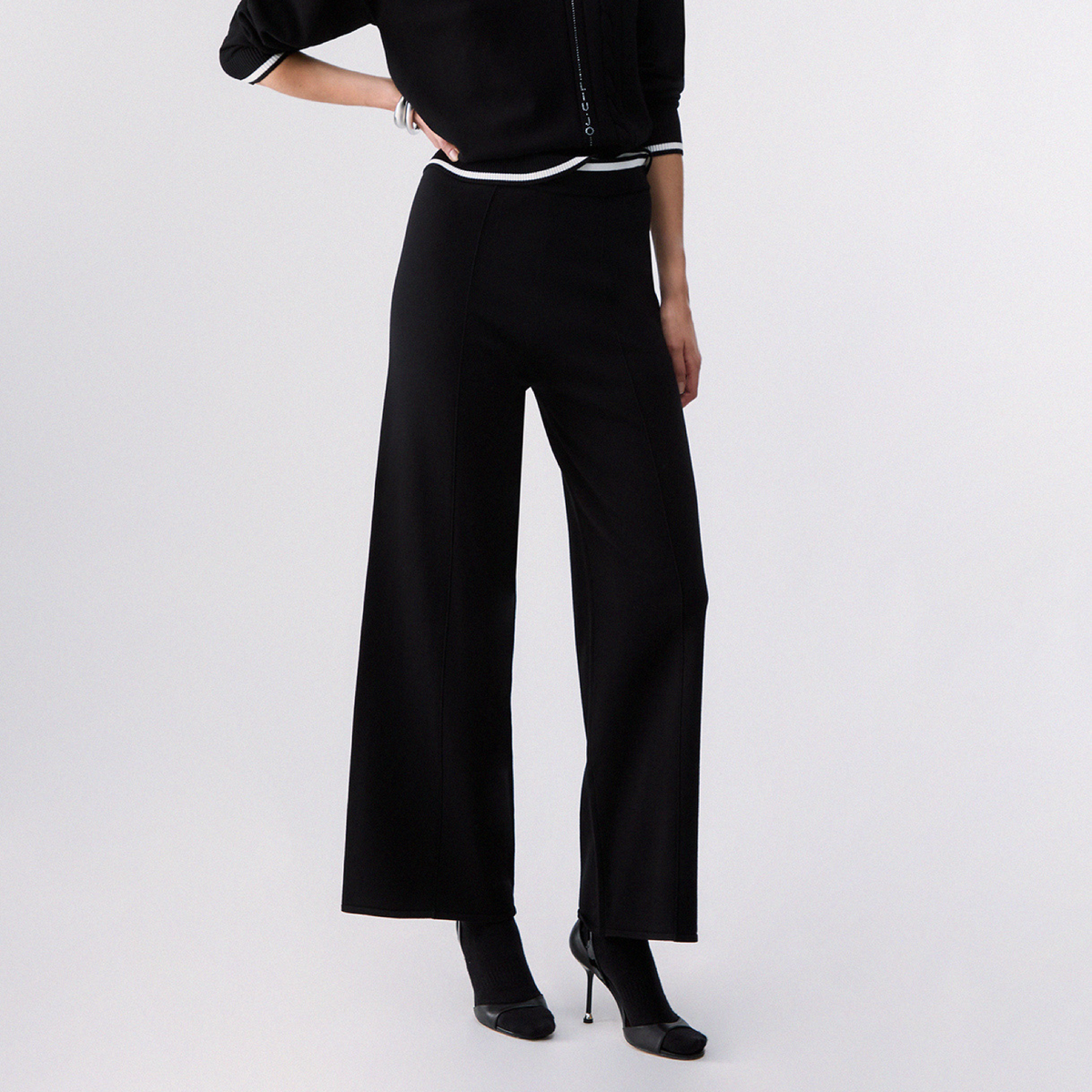 Дамски панталон Liu Jo Women Trousers TF6190MS63L A3521 Front View