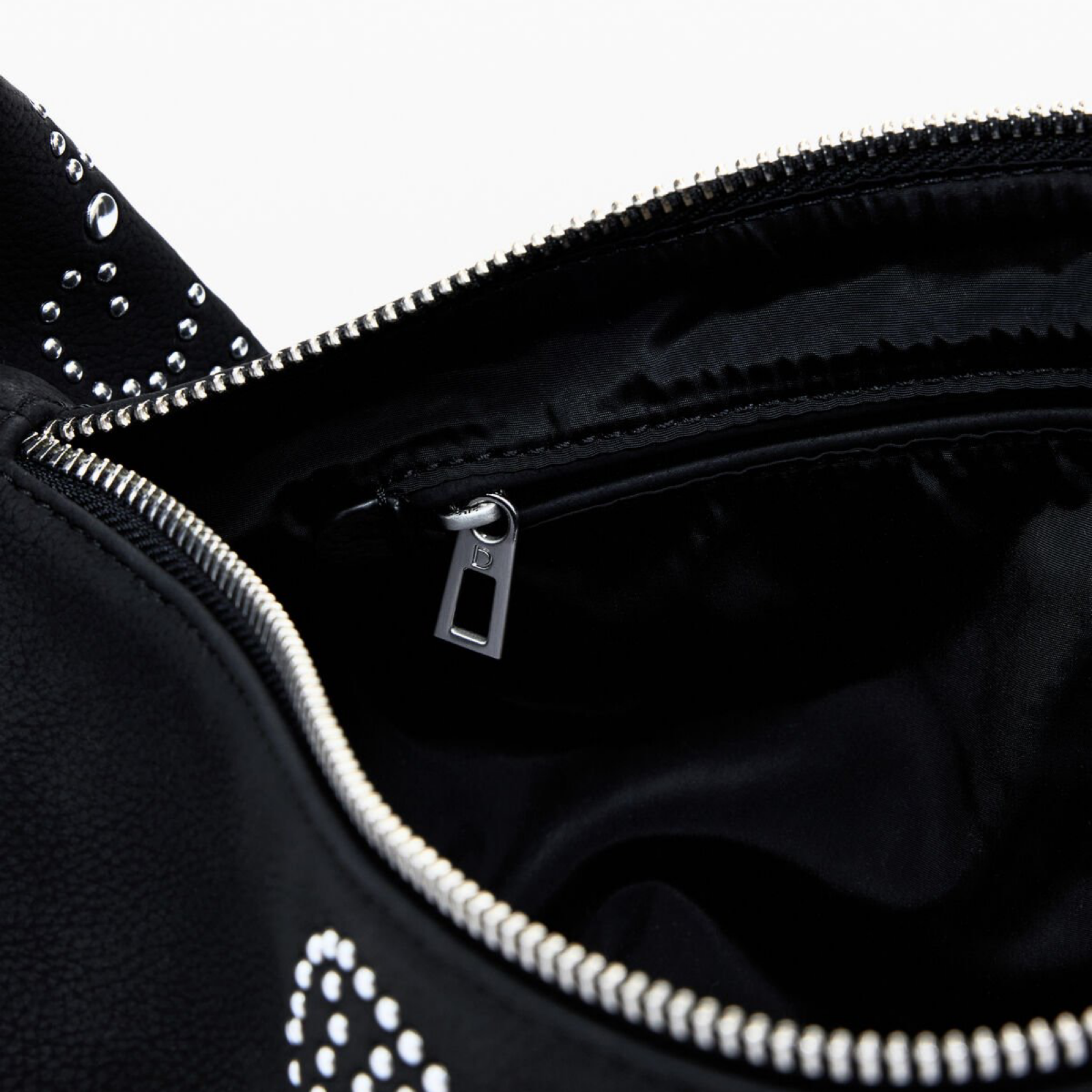 Дамска черна чанта Desigual Women Handbag 25WAXPBG Inside View