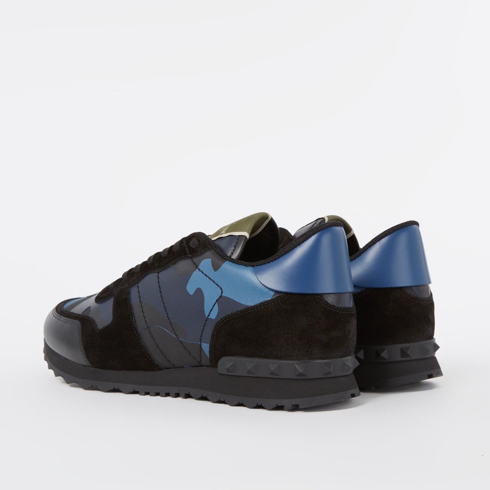 Valentino Garavani Rockrunner Men Sneakers S0723TCCGS5 Medial View