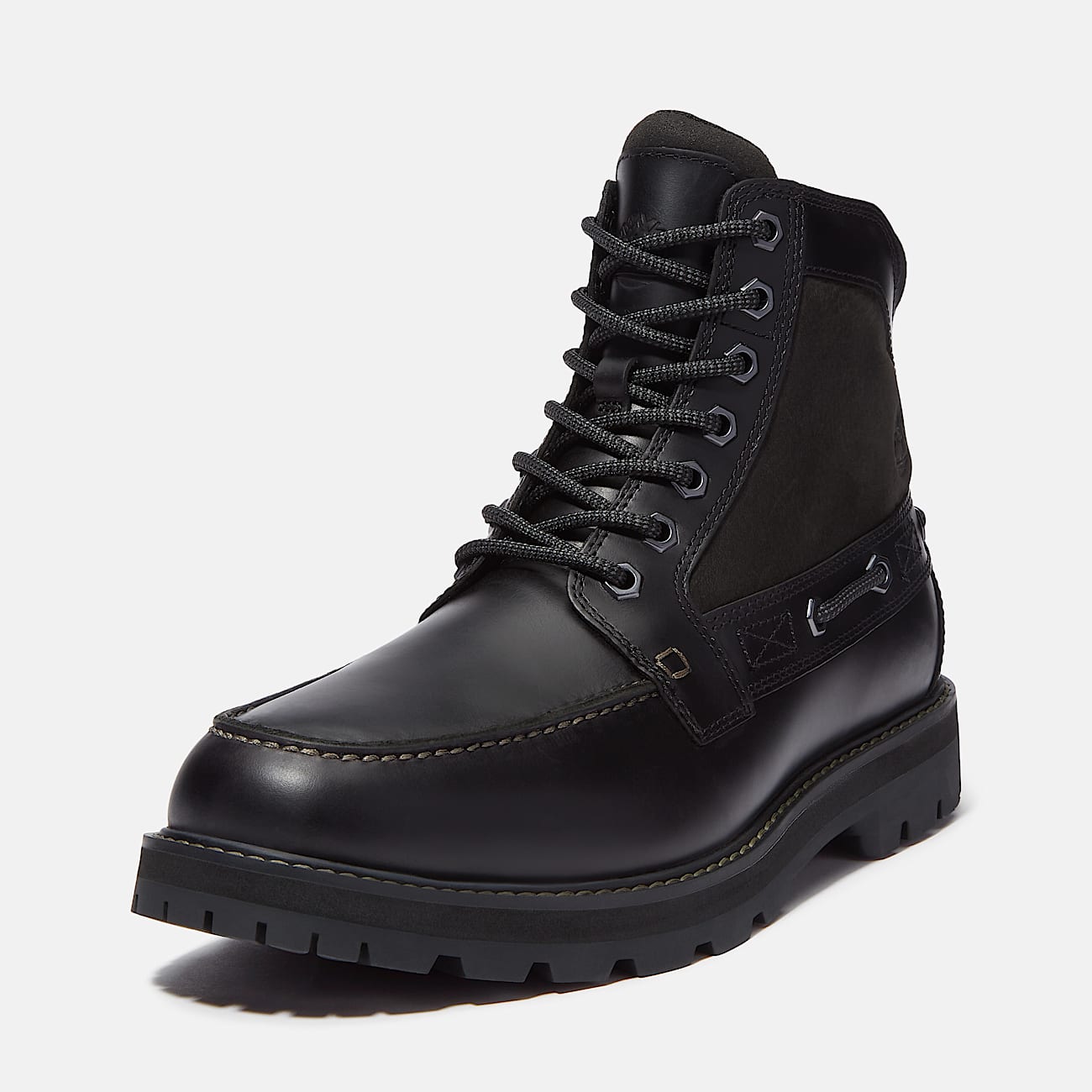 Мъжки боти Timberland Britton Road Boots for men with SKU: TB0A697H Black angled view