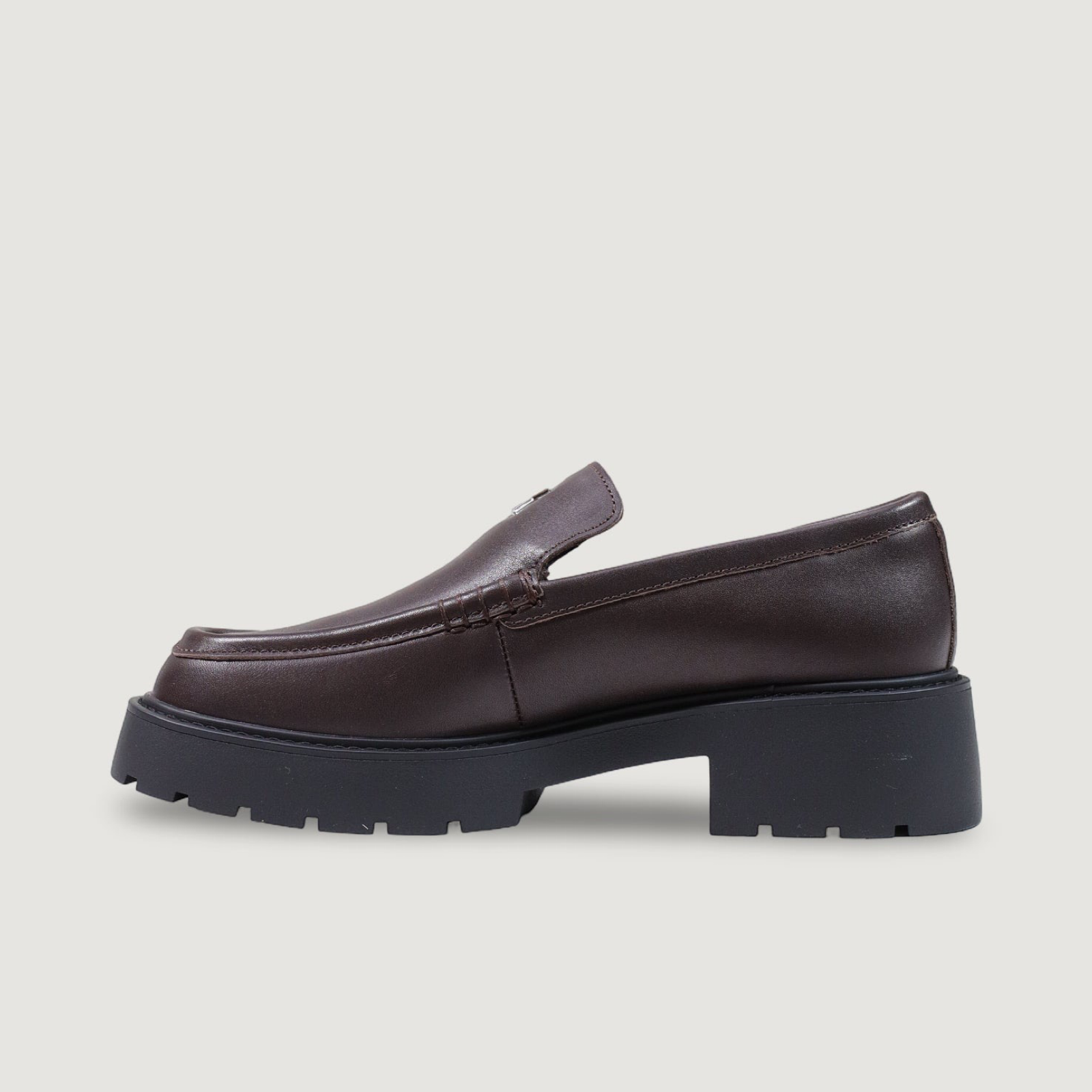 Дамски кафяви мокасини Calvin Klein Women Loafers HW0HW03044 Medial View