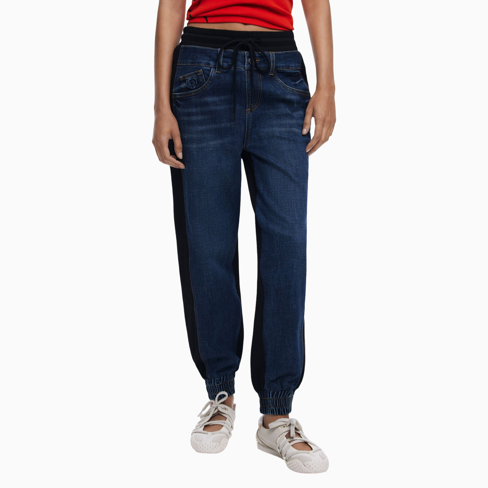Дамски дънки Desigual Women Jeans 
25WWDD08 Front View