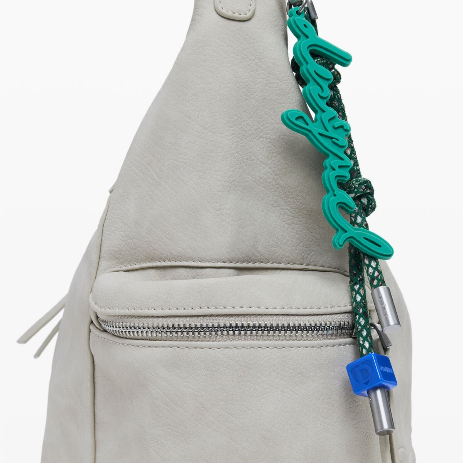 Дамска раница Desigual Women Rucksack 25WAKP30 Close-Up