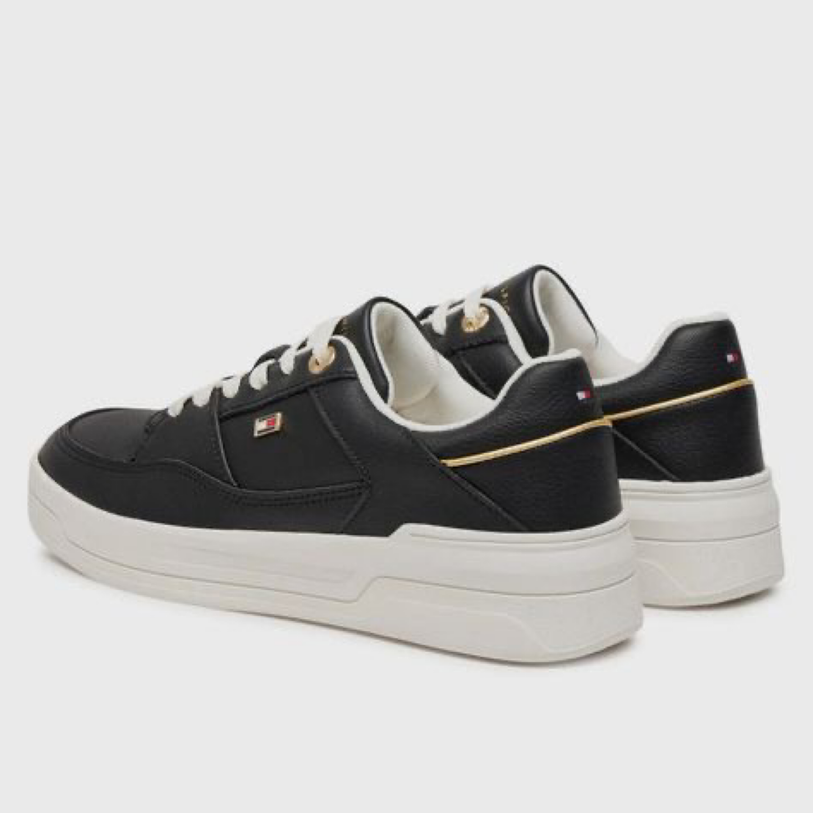 Дамски черни кецове Tommy Hilfiger FW0FW08261 Medial View