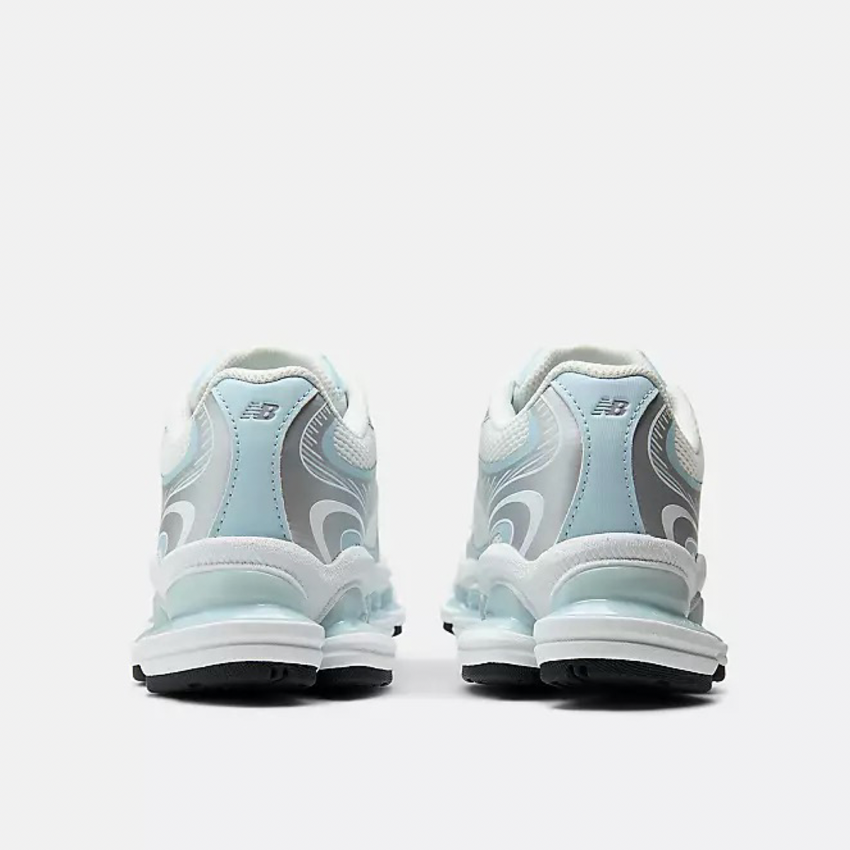 Дамски маратонки New Balance 2000 Women Sneakers G20004YV Heel View