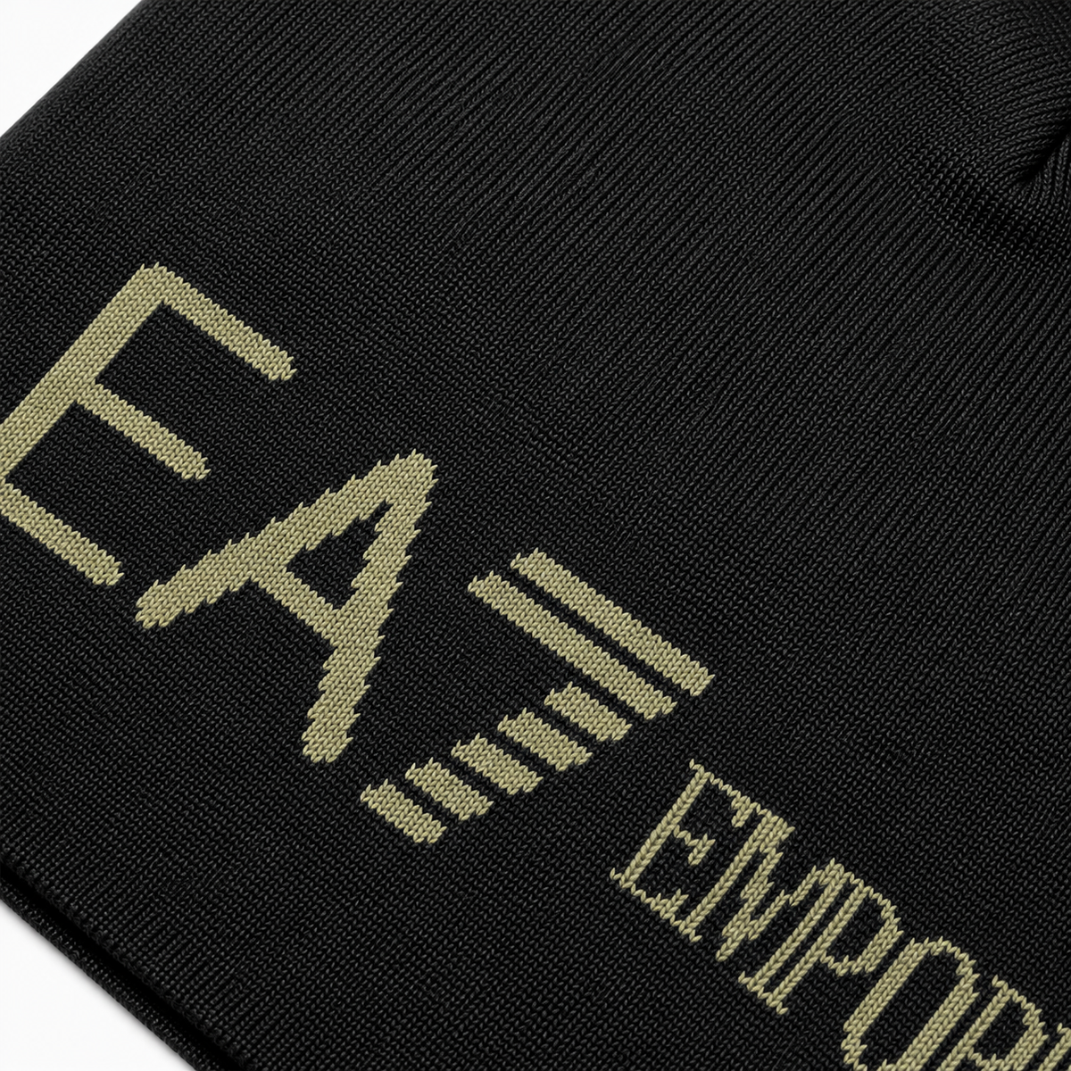 Зимна шапка EA7 Emporio Armani Winter Hat 7X000913 AF11994 MC015 Close-Up