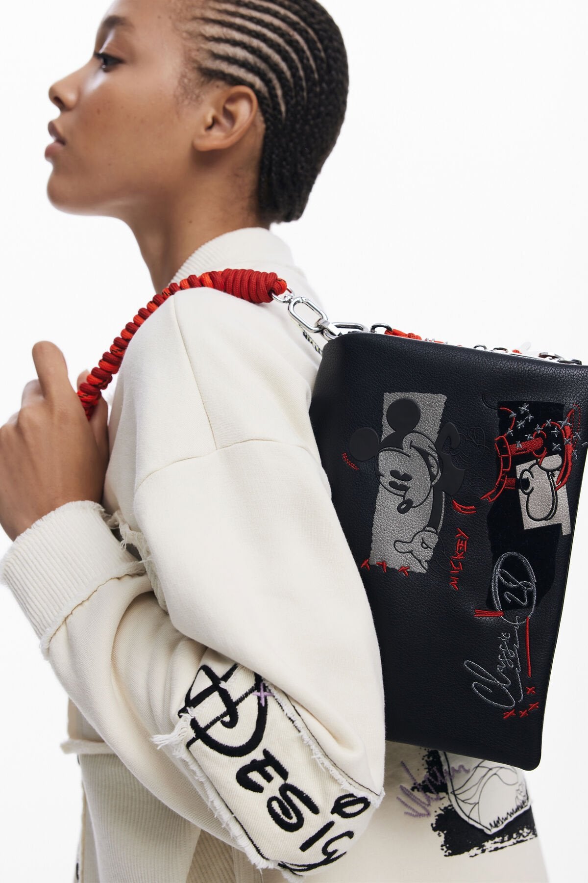 Дамска чанта Women’s shoulder bag Desigual with Mickey Mouse™ print 25WAXP19 2000 Black