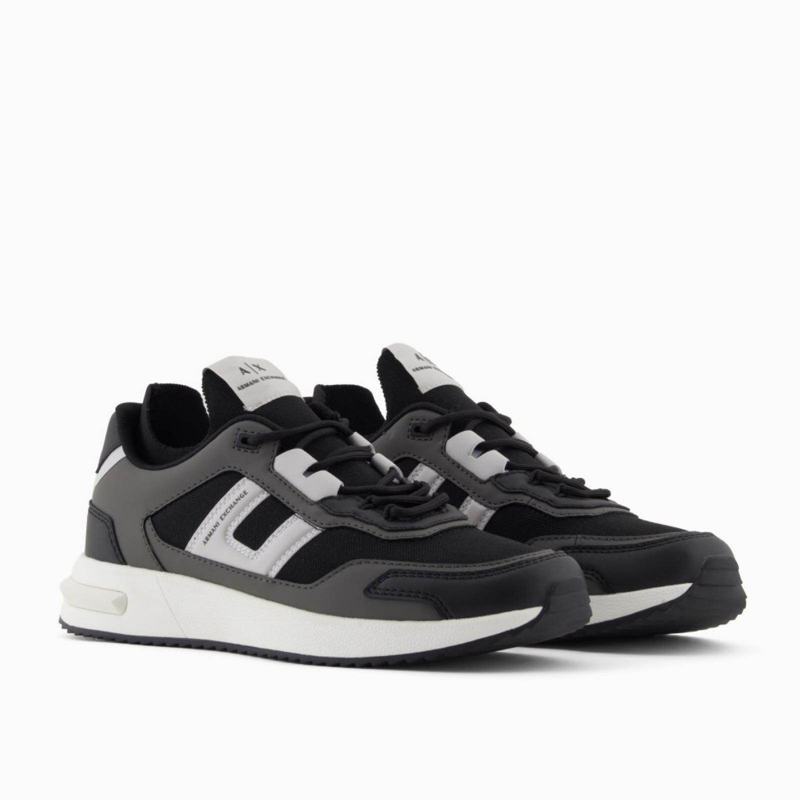 Мъжки маратонки Armani Exchange Men Sneakers XM001682 AF17359 Lateral View
