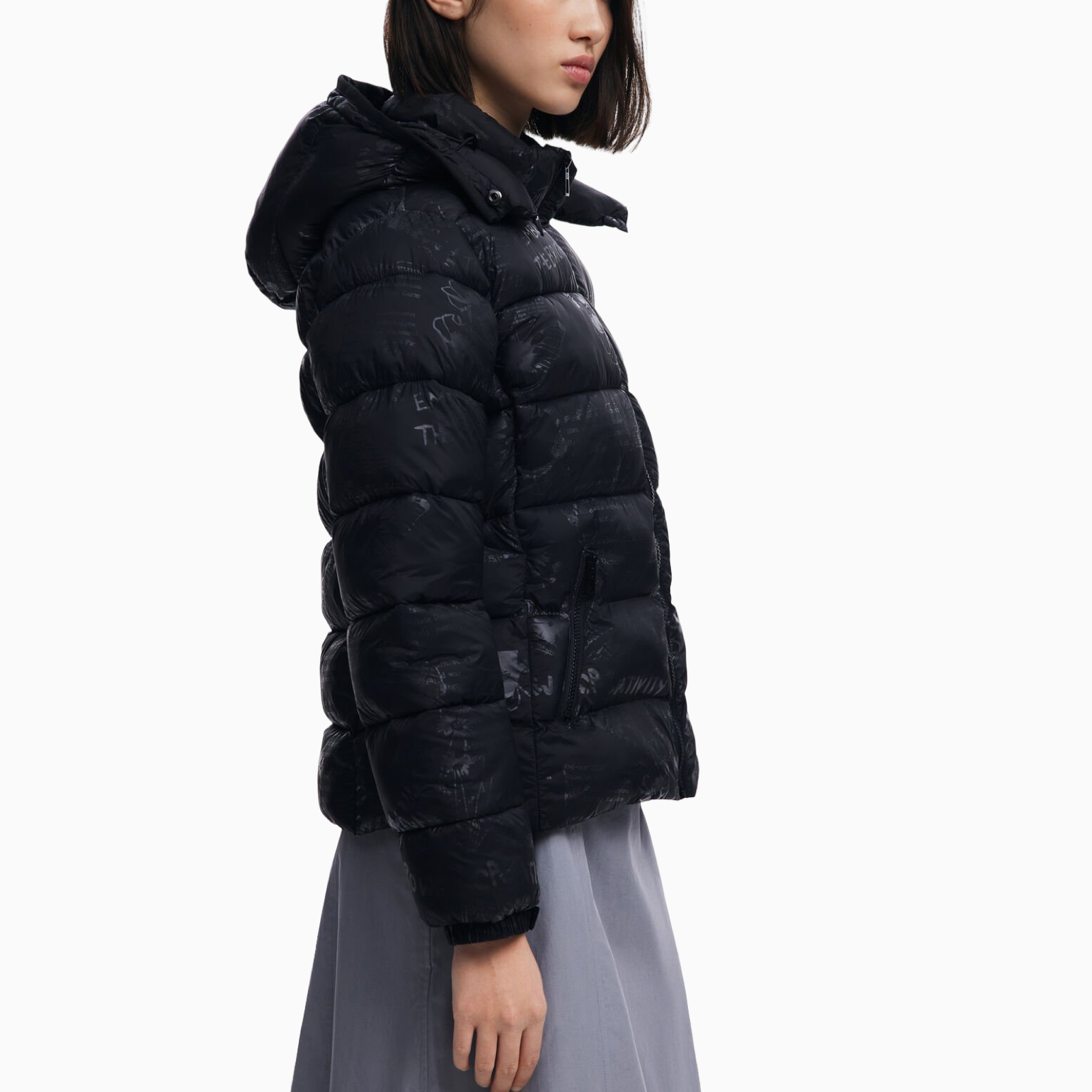 Дамско черно яке Desigual Women Jacket 24WWEWBM Side View