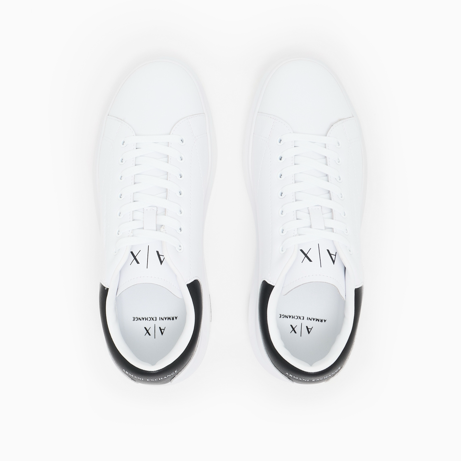 Мъжки бели кецове Armani Exchange Men Sneakers XUX123 XV534 K488 Top View