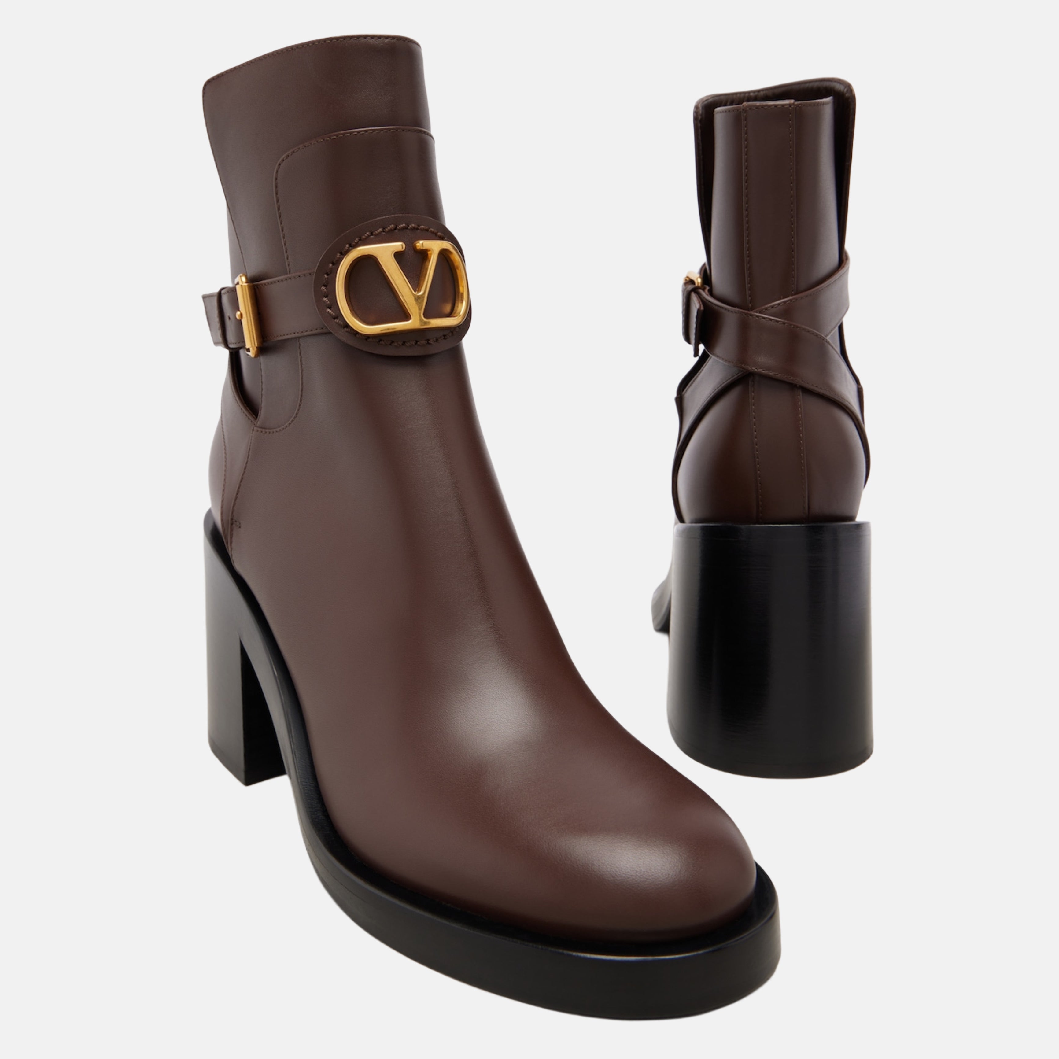 Дамски боти от естествена кожа в кафяво Women’s ankle boots Valentino Garavani
7W2S0MB4DSHKG8 Brown mixed view