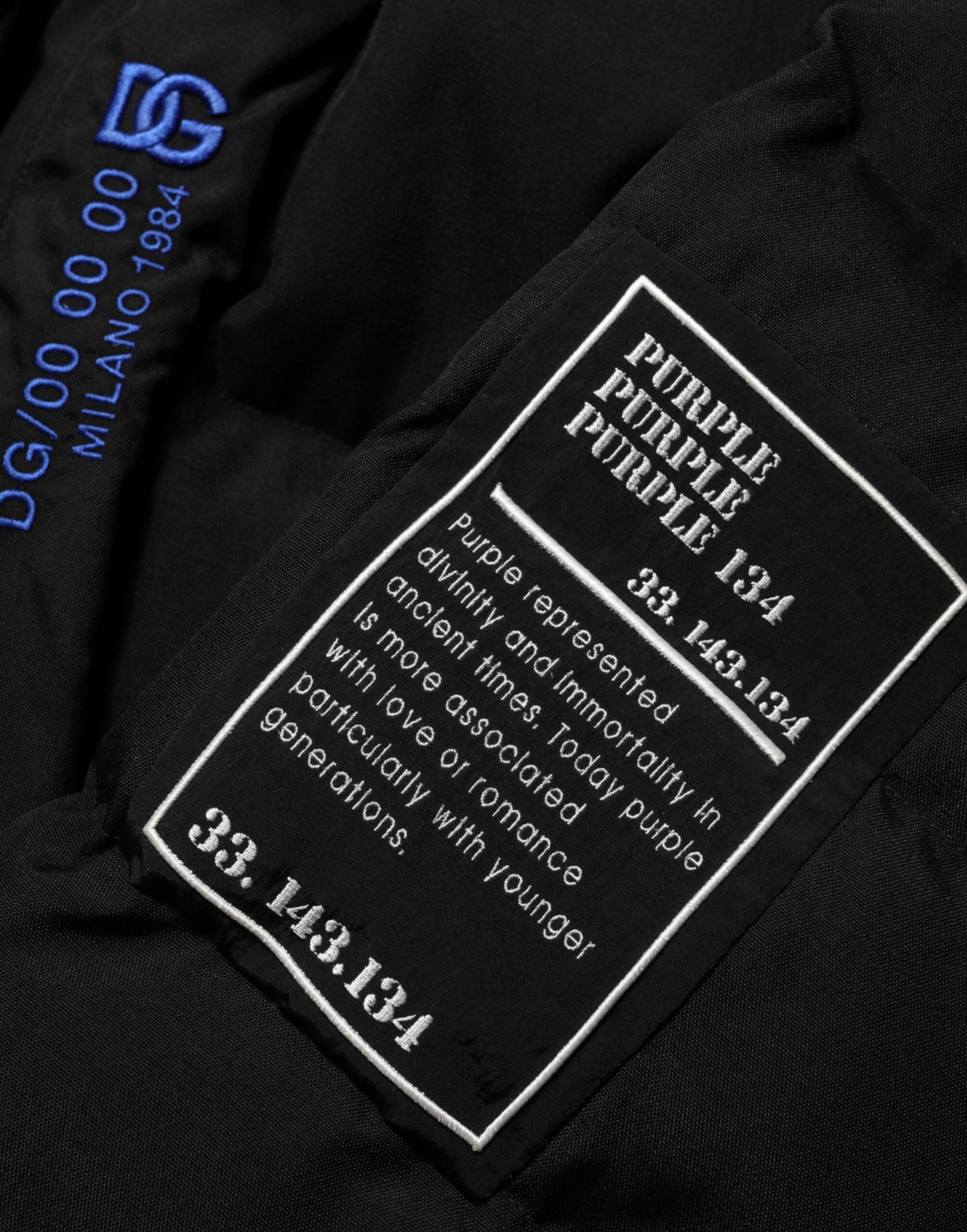 Dolce & Gabbana Puffer Men Jacket I9AD8Z G7CY8 HVIIN Close-Up