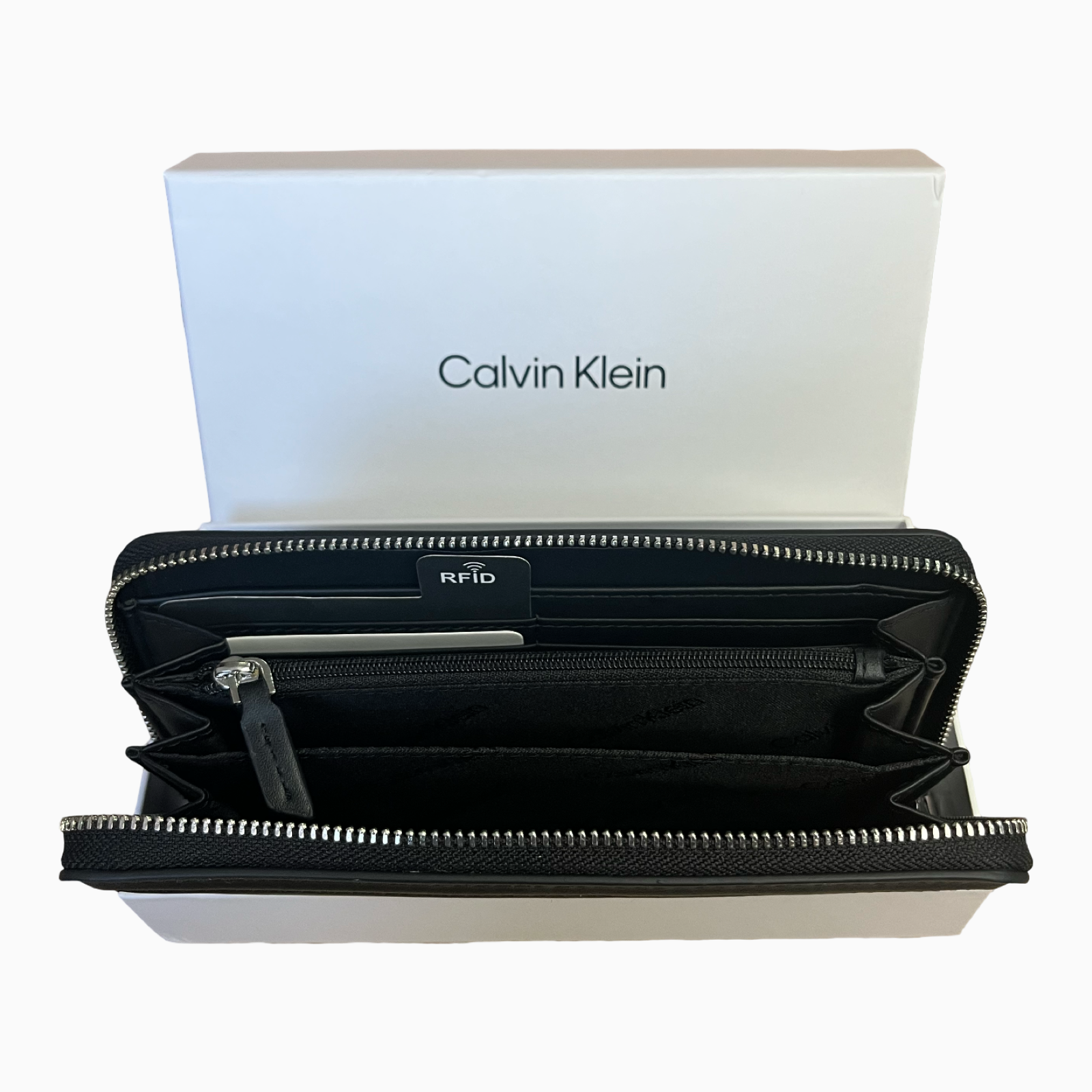 Клъч портмоне Calvin Klein Clutch Wallet K60K609919 Inside View