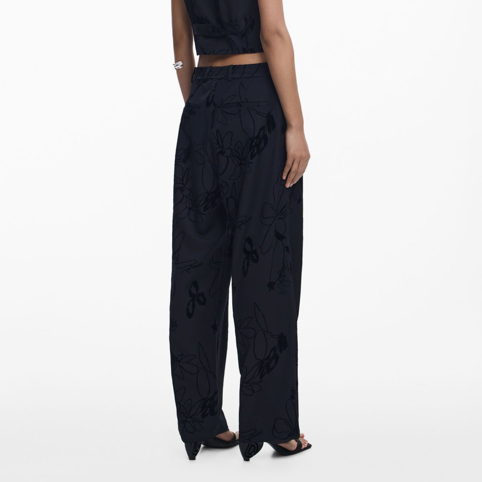 Дамски панталон Desigual Trousers 25WWPW05 Back View