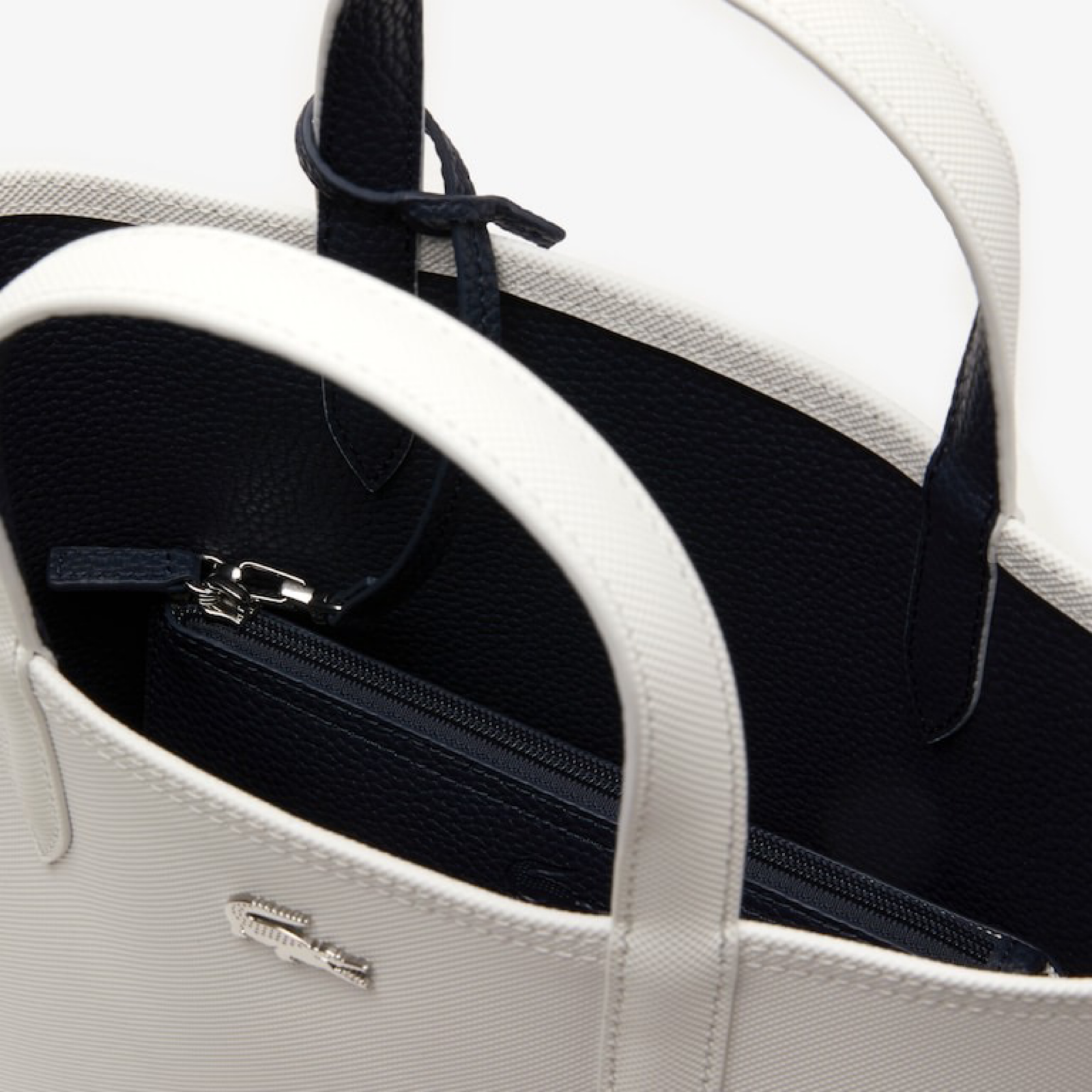 Дамска чанта Lacoste Women Reversible Tote and Pouch Bag NF2991AA Inside View