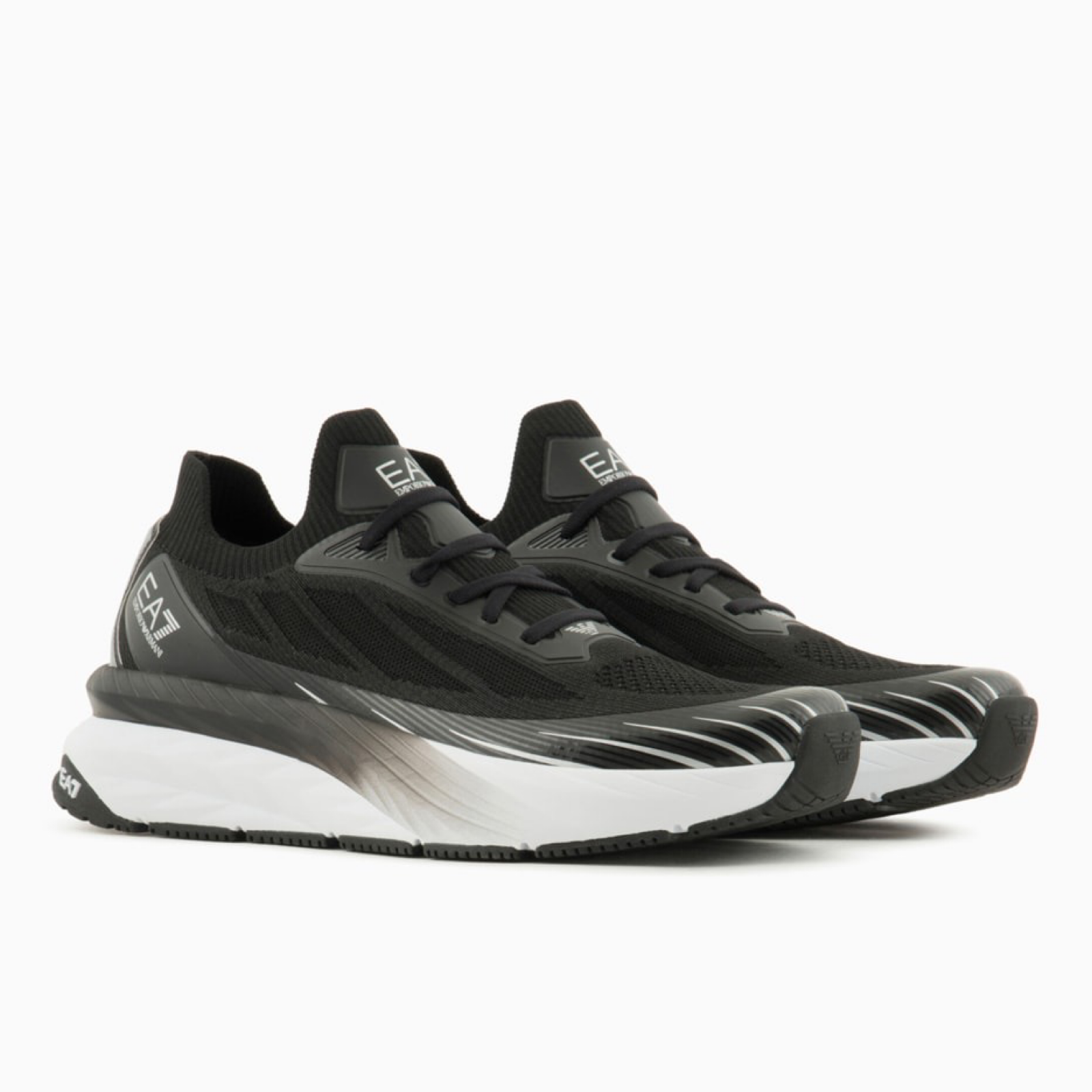 Мъжки маратонки Men’s EA7 Emporio Armani Crusher Distance Sonic Knit Sneakers X8X176 XK377 N763 Black Medial View