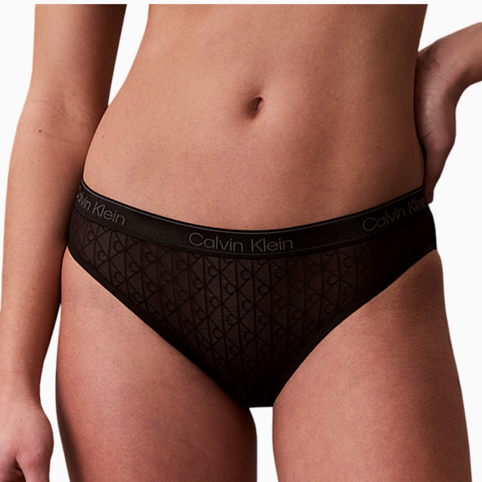 Дамски бикини Calvin Klein Jeans Women Bikini Briefs LV00QF8874 UB1 Close-Up