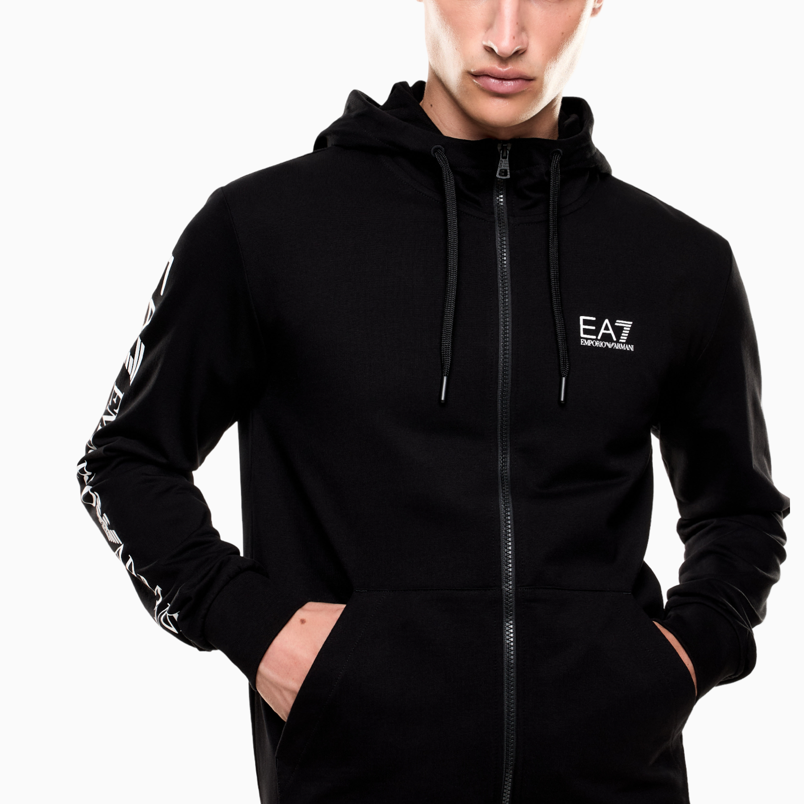 Мъжки черен суичър EA7 Emporio Armani Men Sweatshirt 7M000568 AF13512 MC001 Close-Up