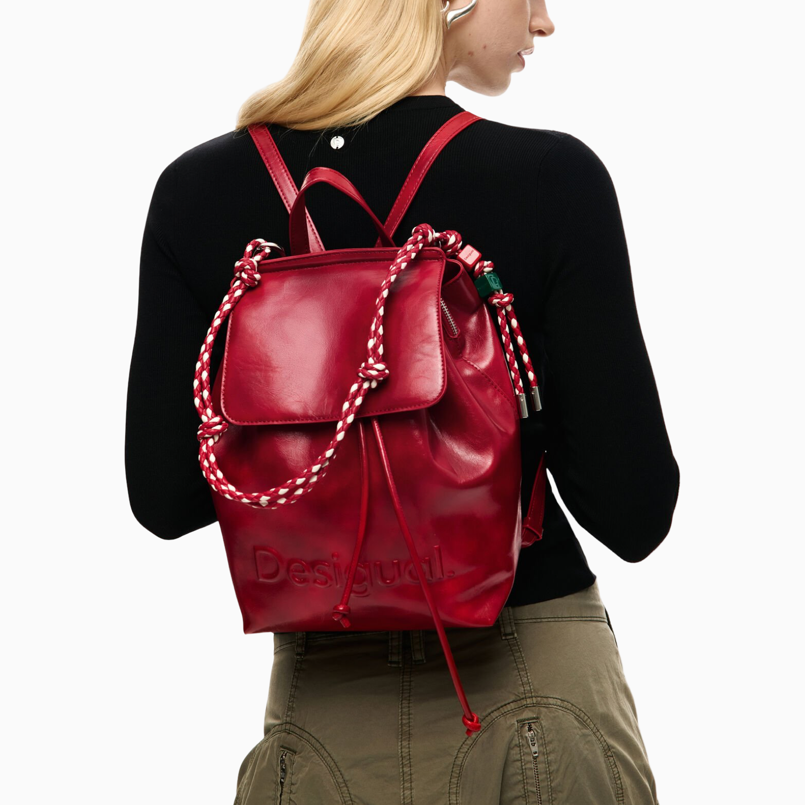 Дамска червена раница Desigual Women Rucksack 26SAKP20 3000U Model View