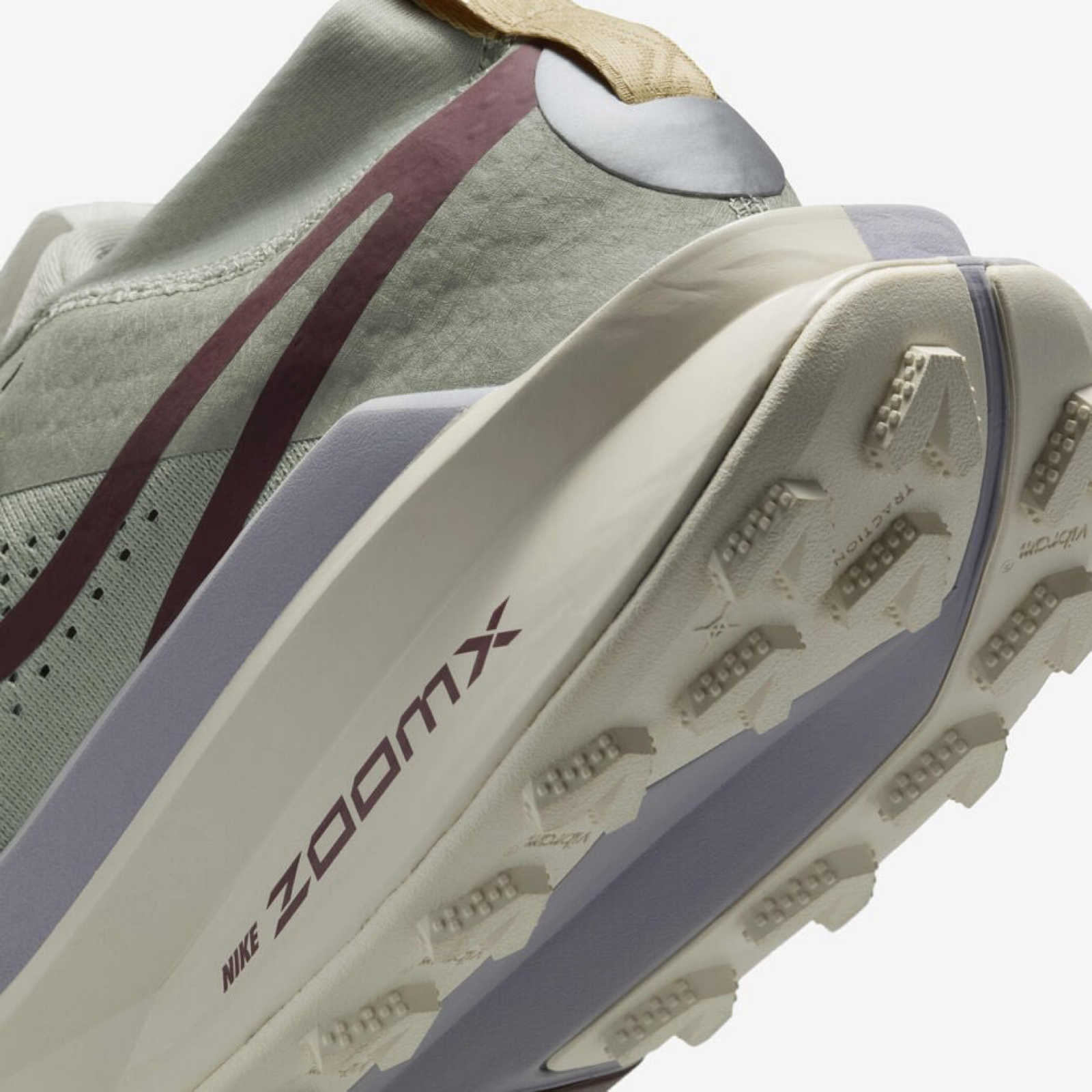 Мъжки маратонки Nike Zegama Trail 2 FD5190-300 Men Sneakers Close-Up