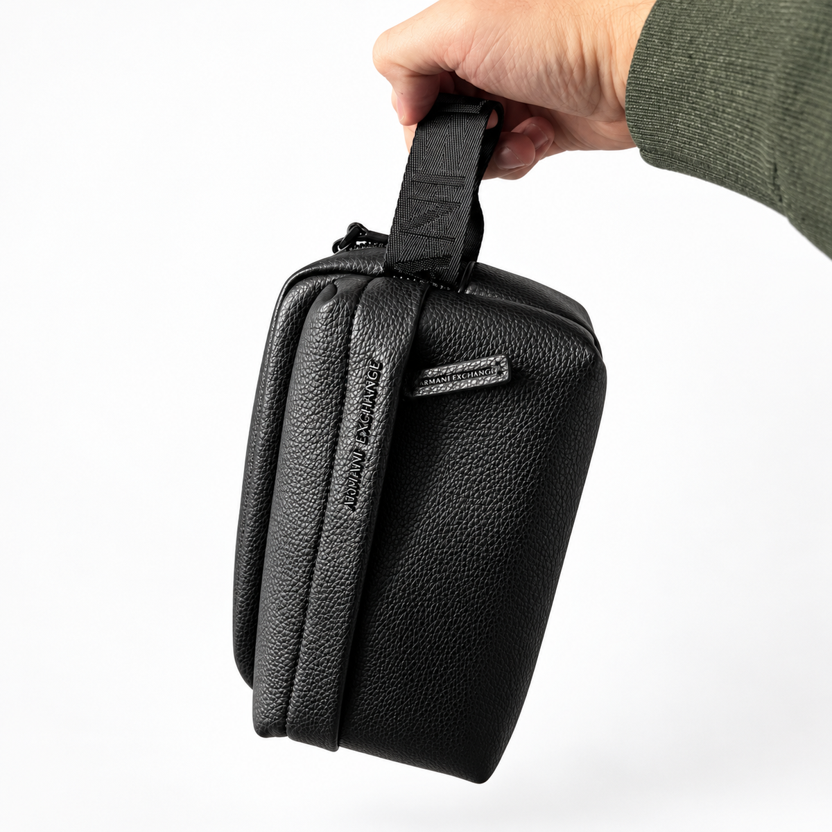 Armani Exchange geantă de cosmetice pentru bărbați