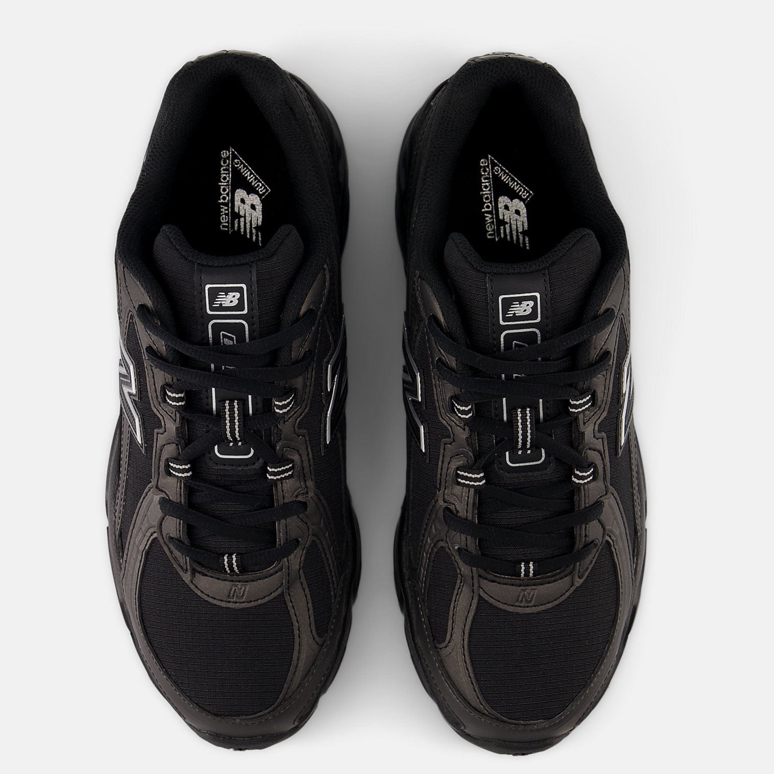Мъжки черни маратонки New Balance men’s sneakers 740 U740BS2 Top view