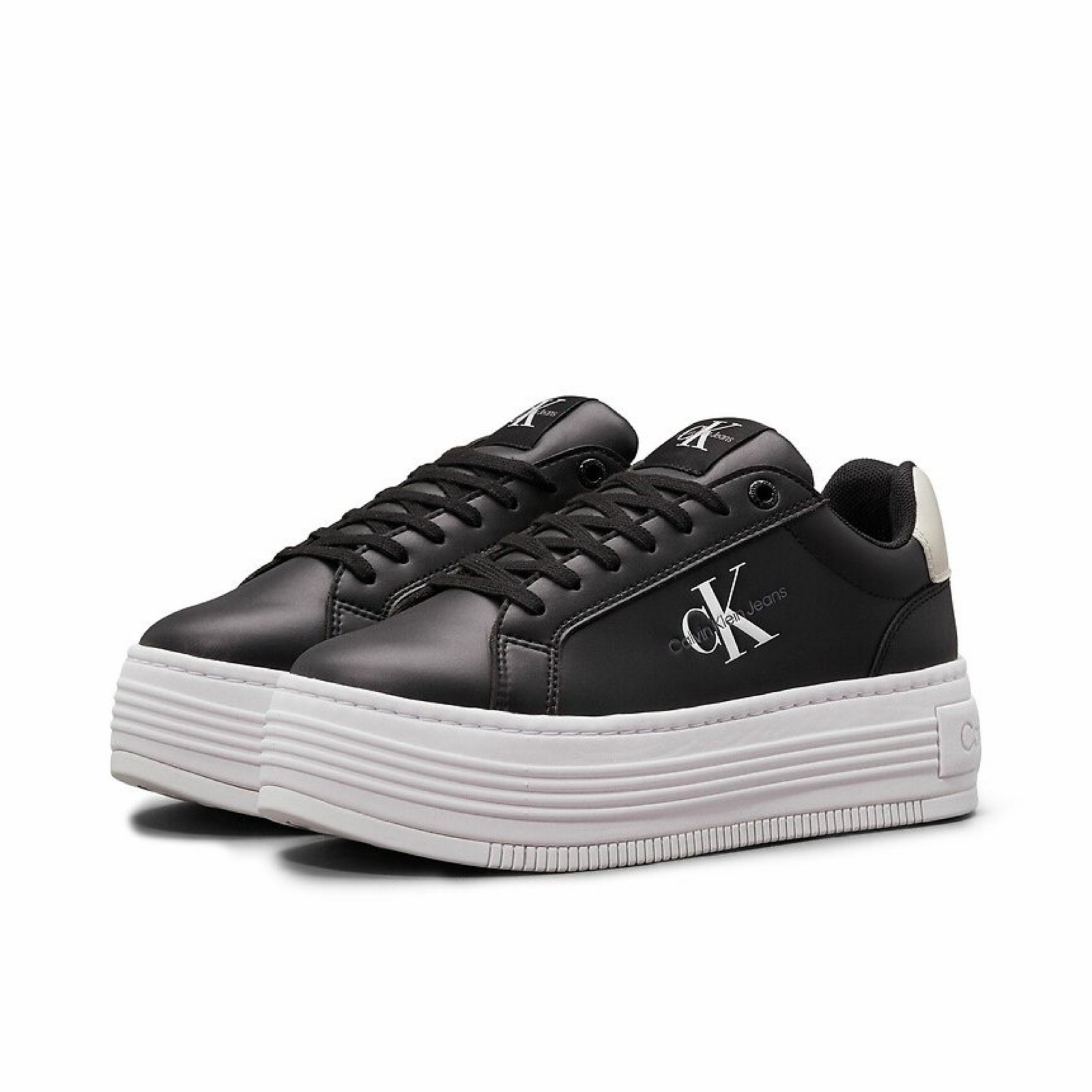 Дамски кожени кецове Calvin Klein Jeans YW0YW01878 Lateral View