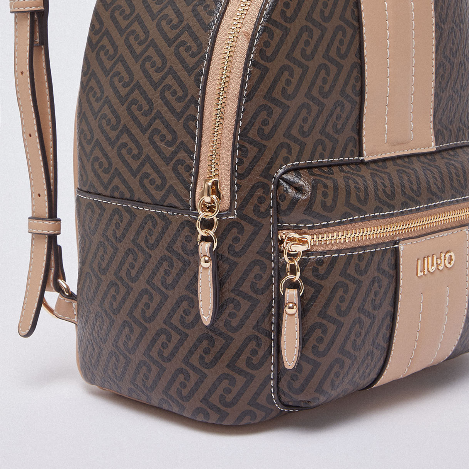 Дамска раница Liu Jo Women Backpack AA6111 E1118 C3904 Close-Up